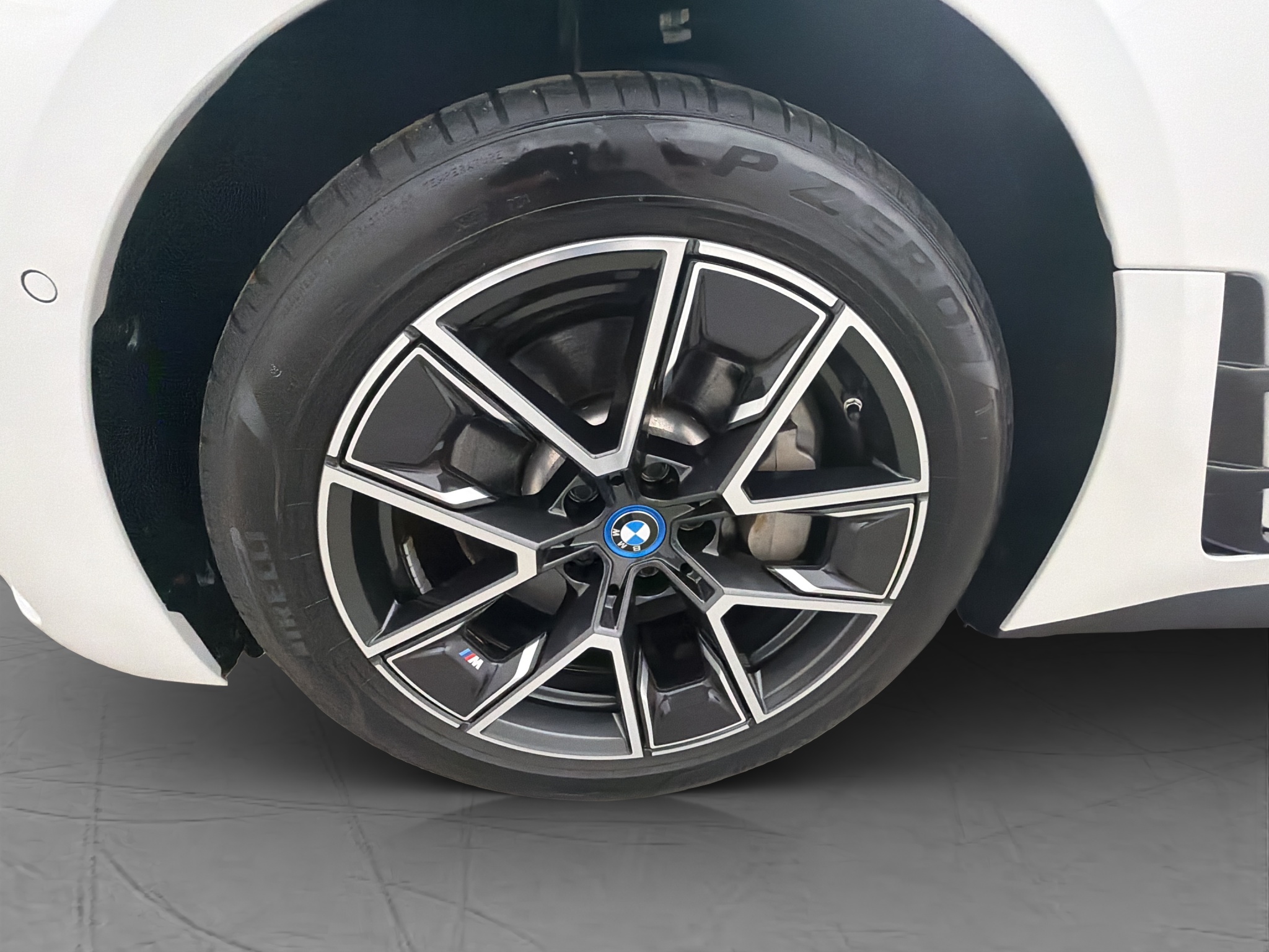 Bmw i4 2023 - miniatyr 32