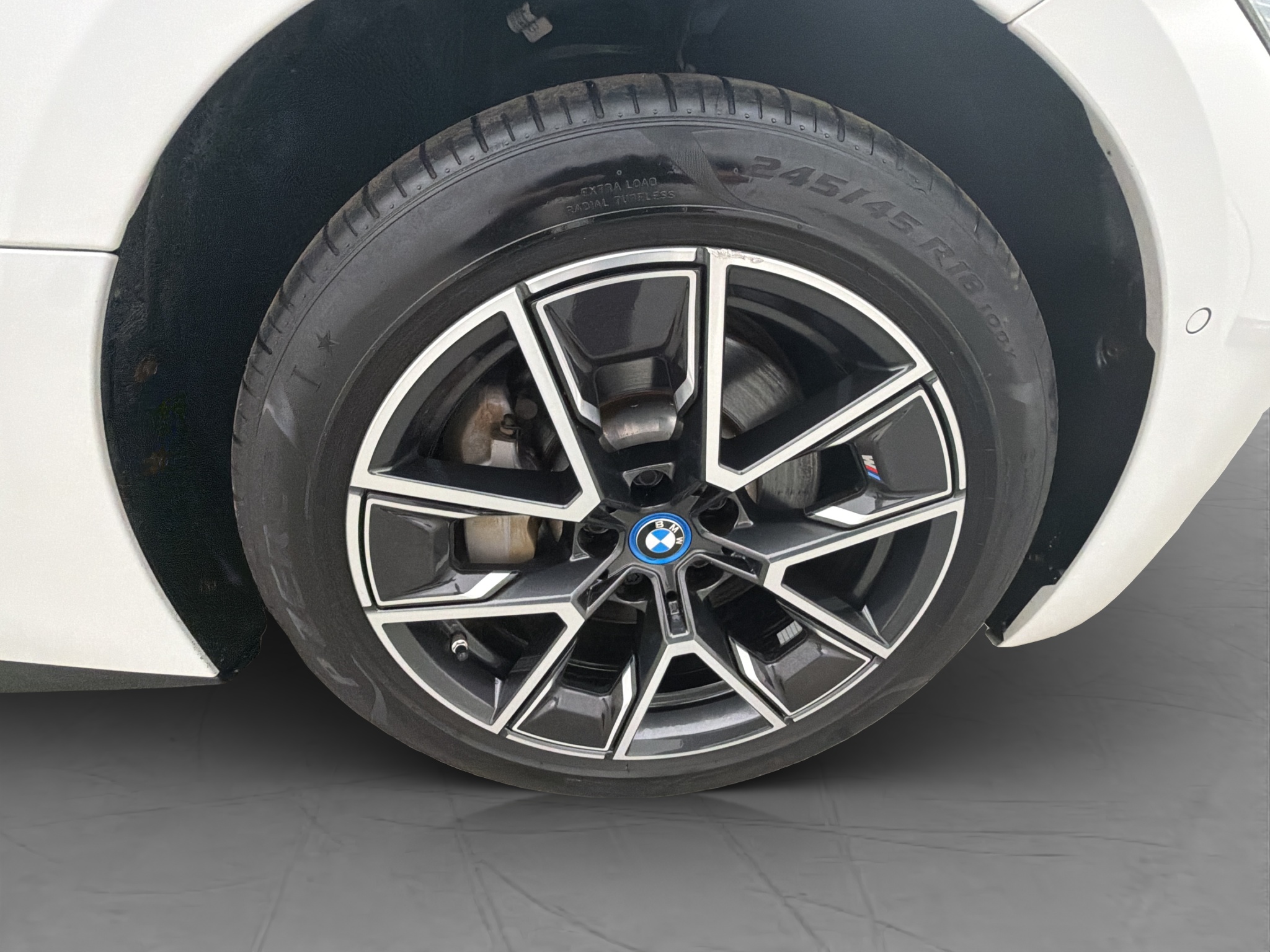 Bmw i4 2023 - miniatyr 35