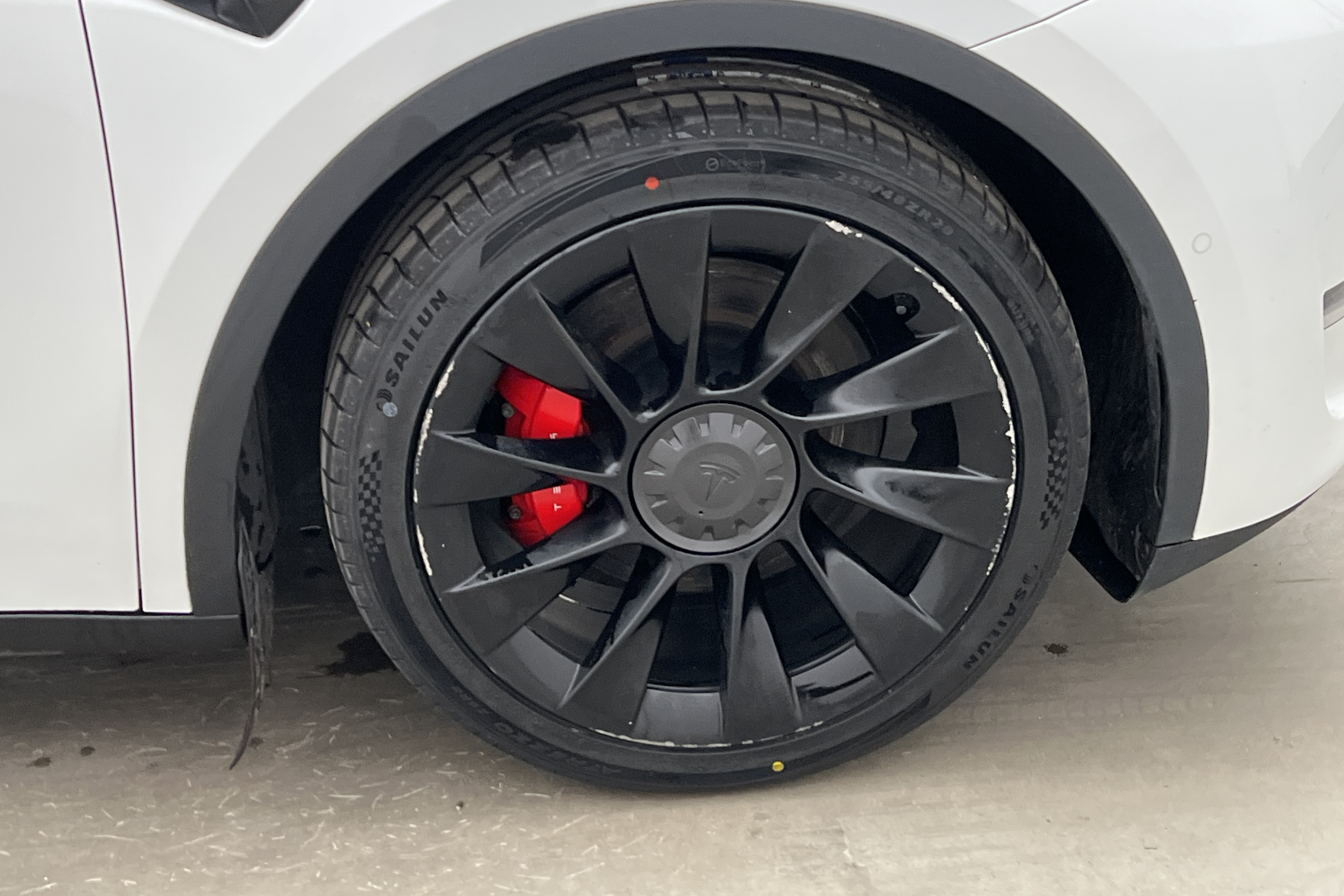 Tesla Model Y 2022 - miniatyr 12