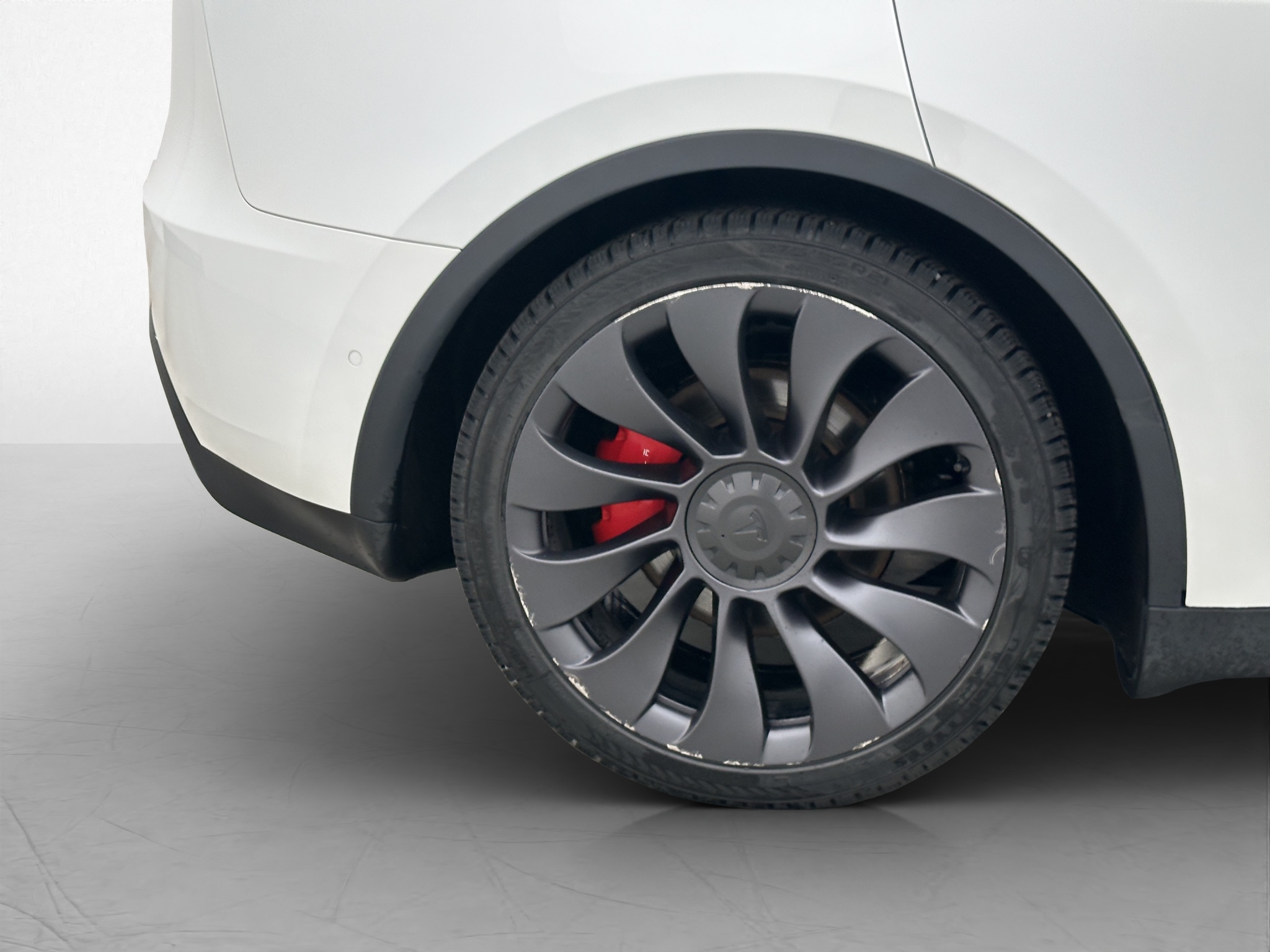 Tesla Model Y 2022 - miniatyr 32