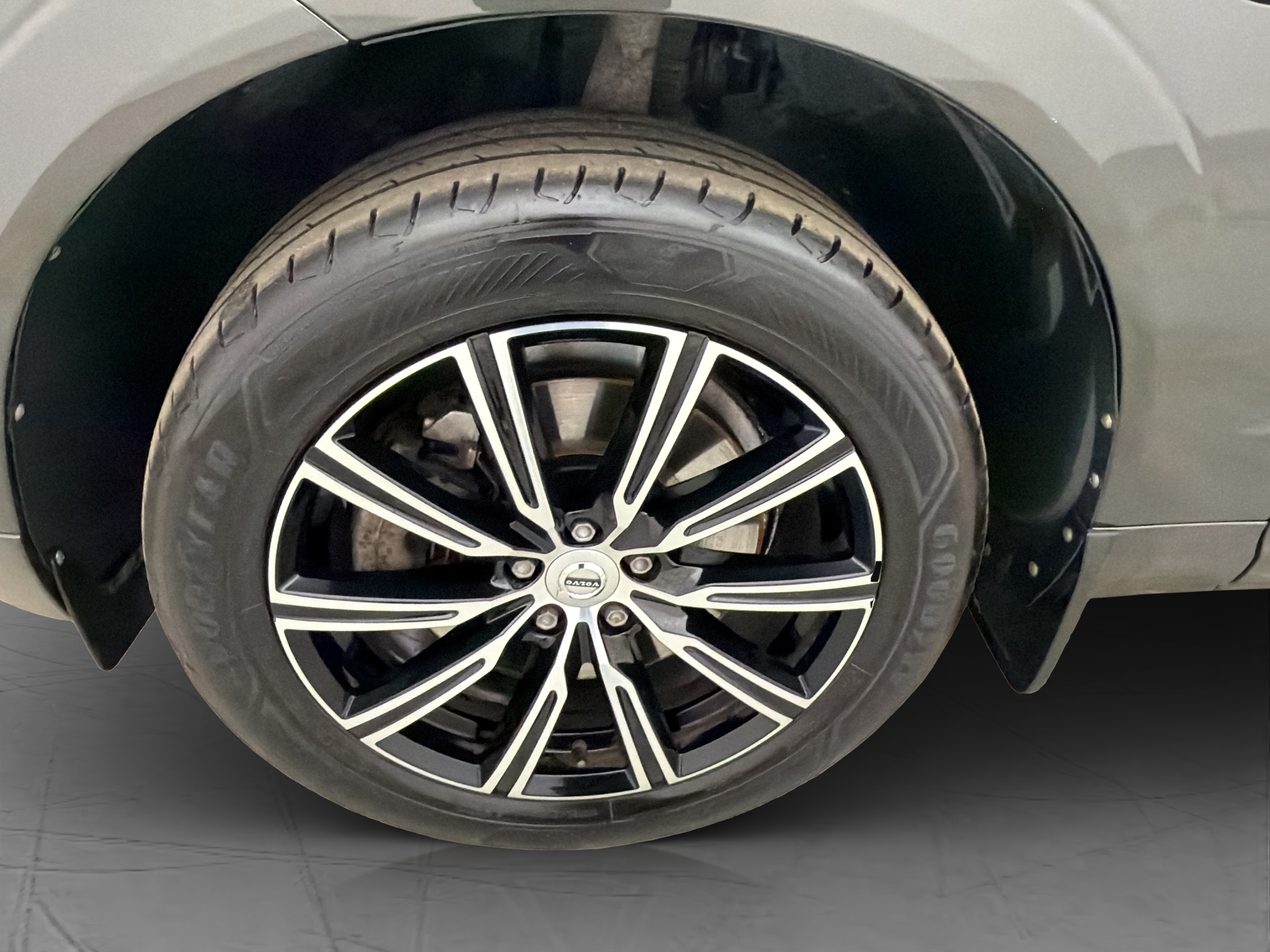 Volvo XC60 2018 - miniatyr 35