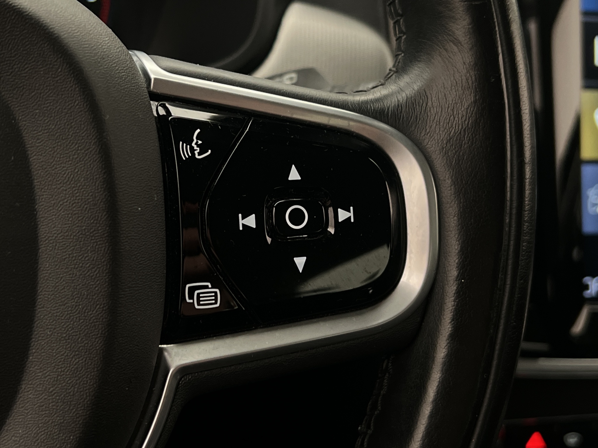 Volvo V90 Cross Country 2019 - miniatyr 19