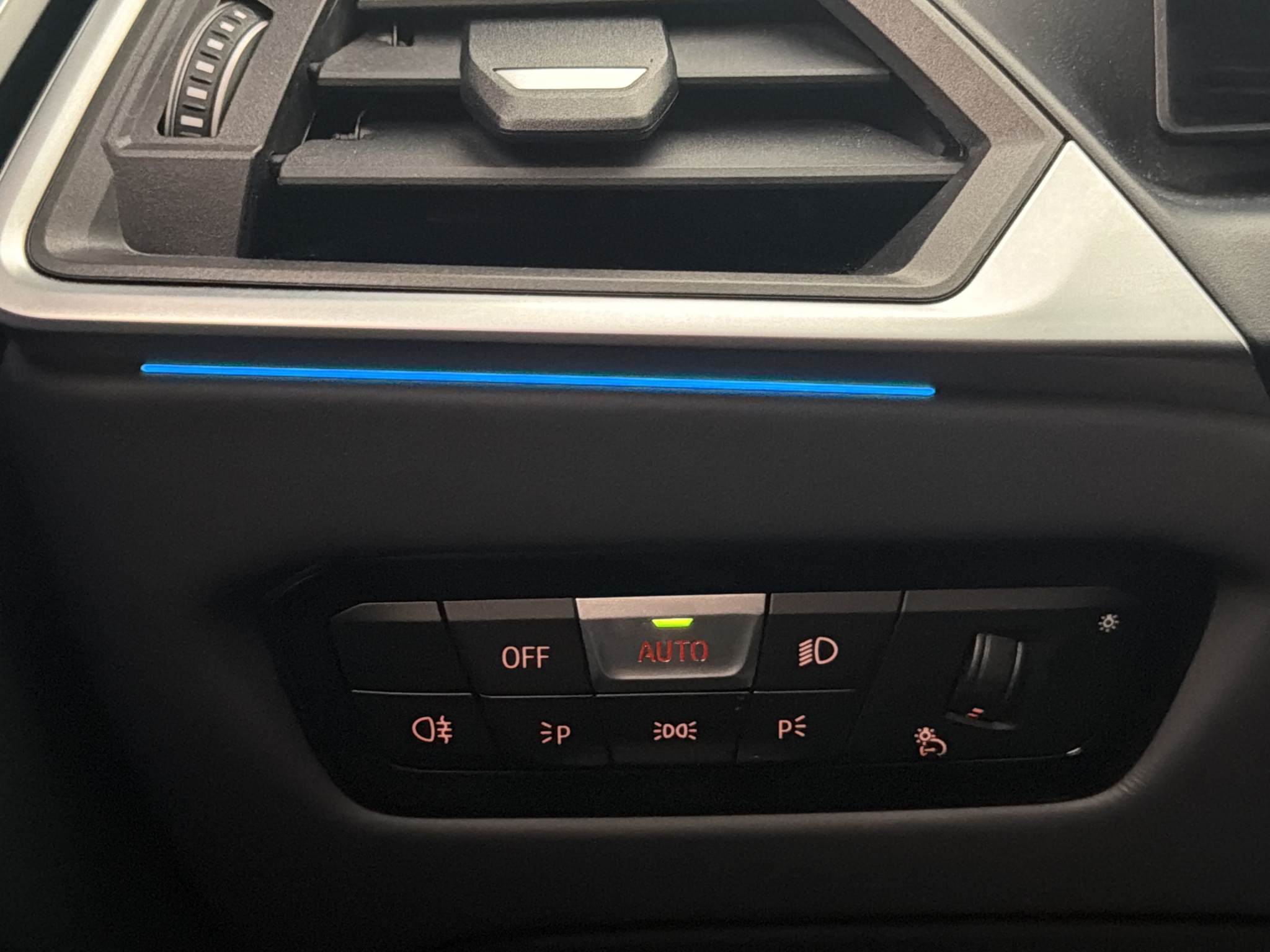 Bmw i4 2024 - miniatyr 18