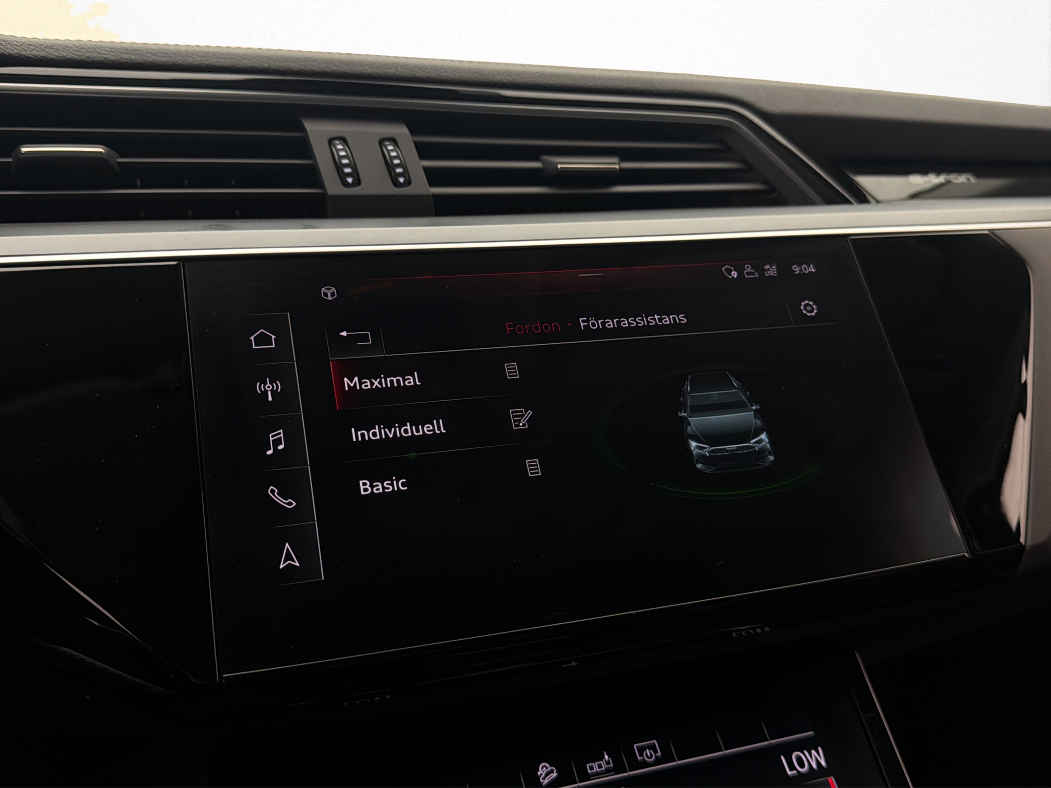 Audi E-Tron 2020 - miniatyr 22