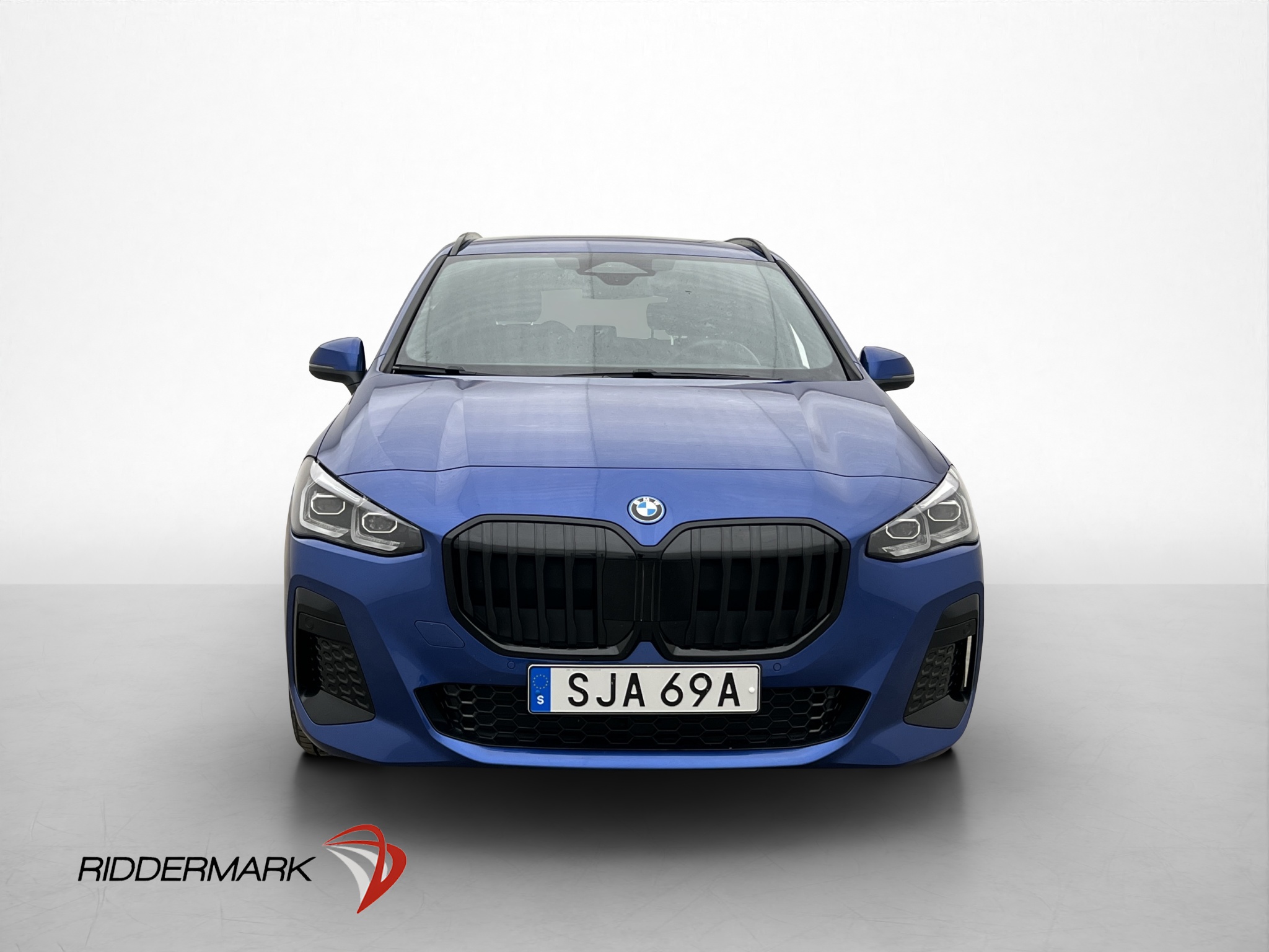 Bmw 225e 2024 - miniatyr 3
