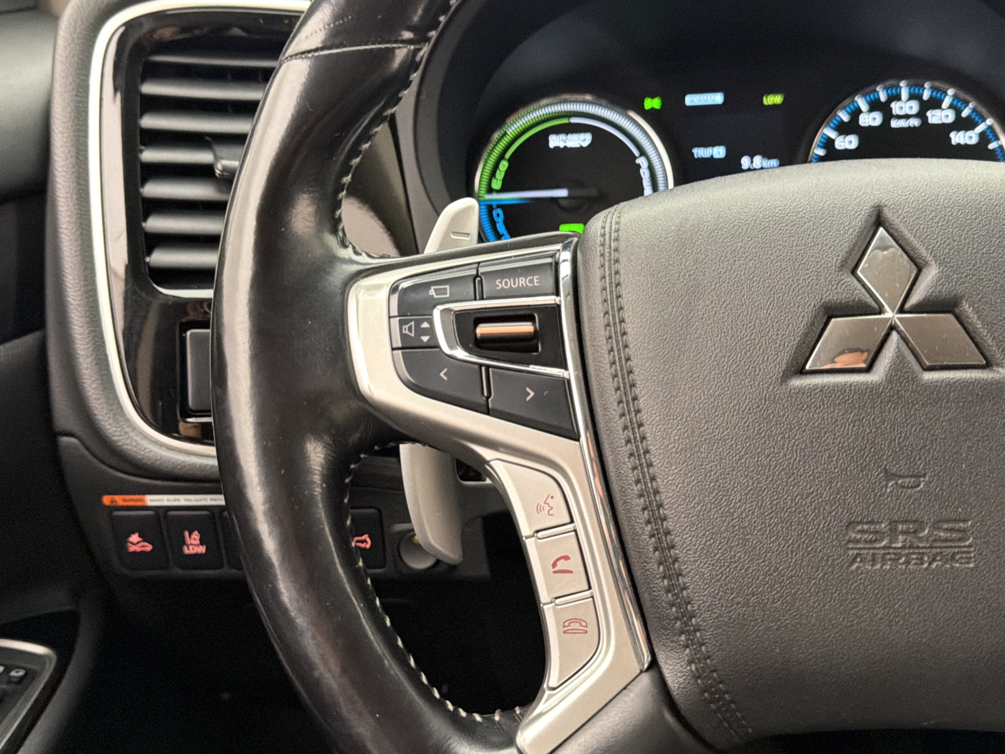 Mitsubishi Outlander 2018 - miniatyr 10