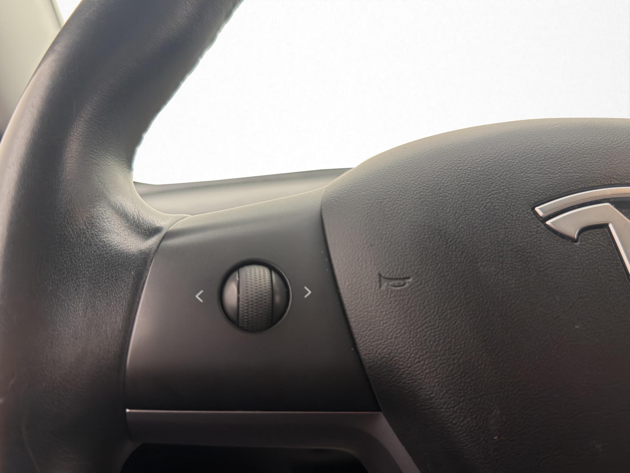 Tesla Model 3 2019 - miniatyr 12