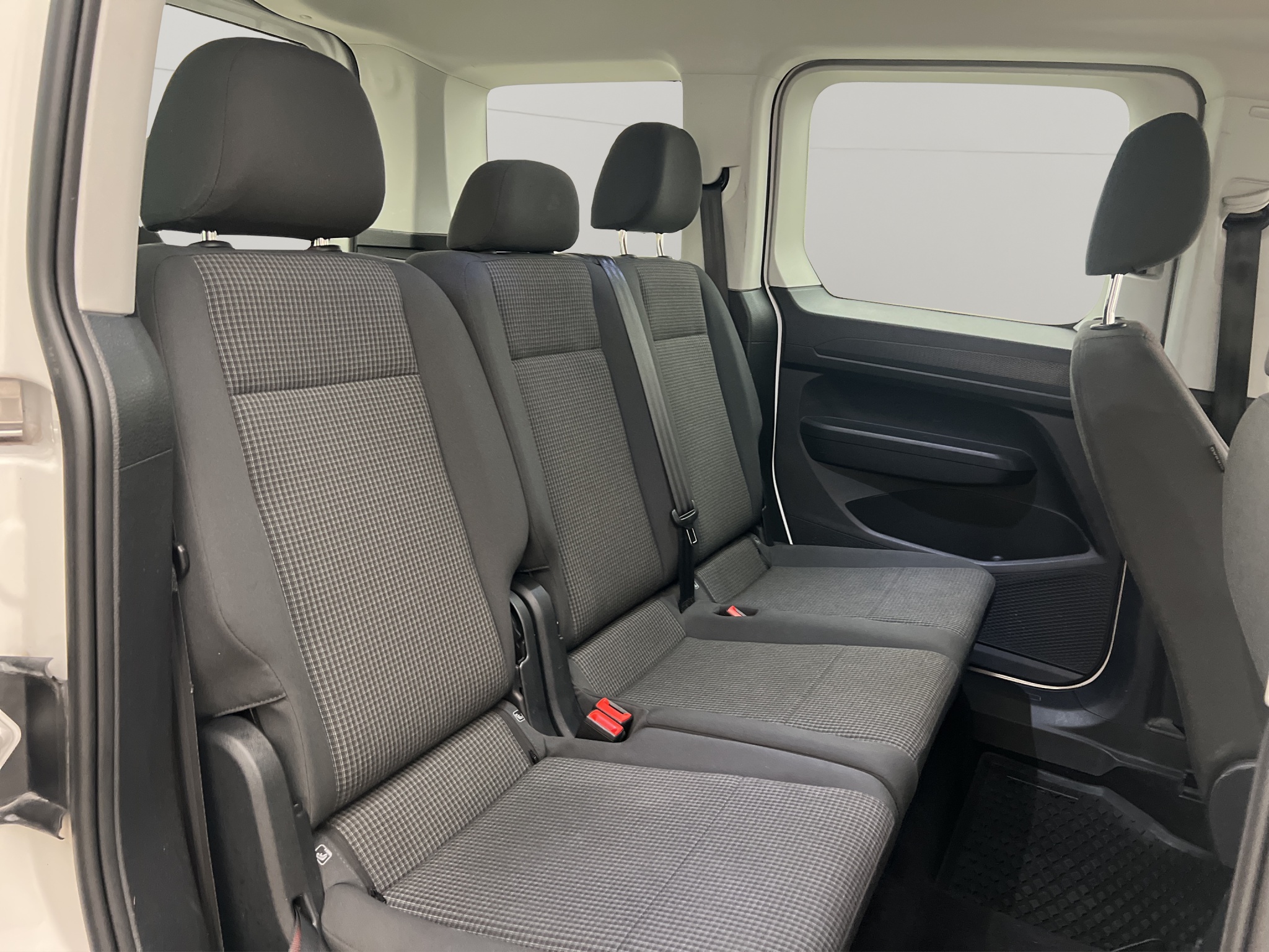 Volkswagen Caddy 2022 - miniatyr 22