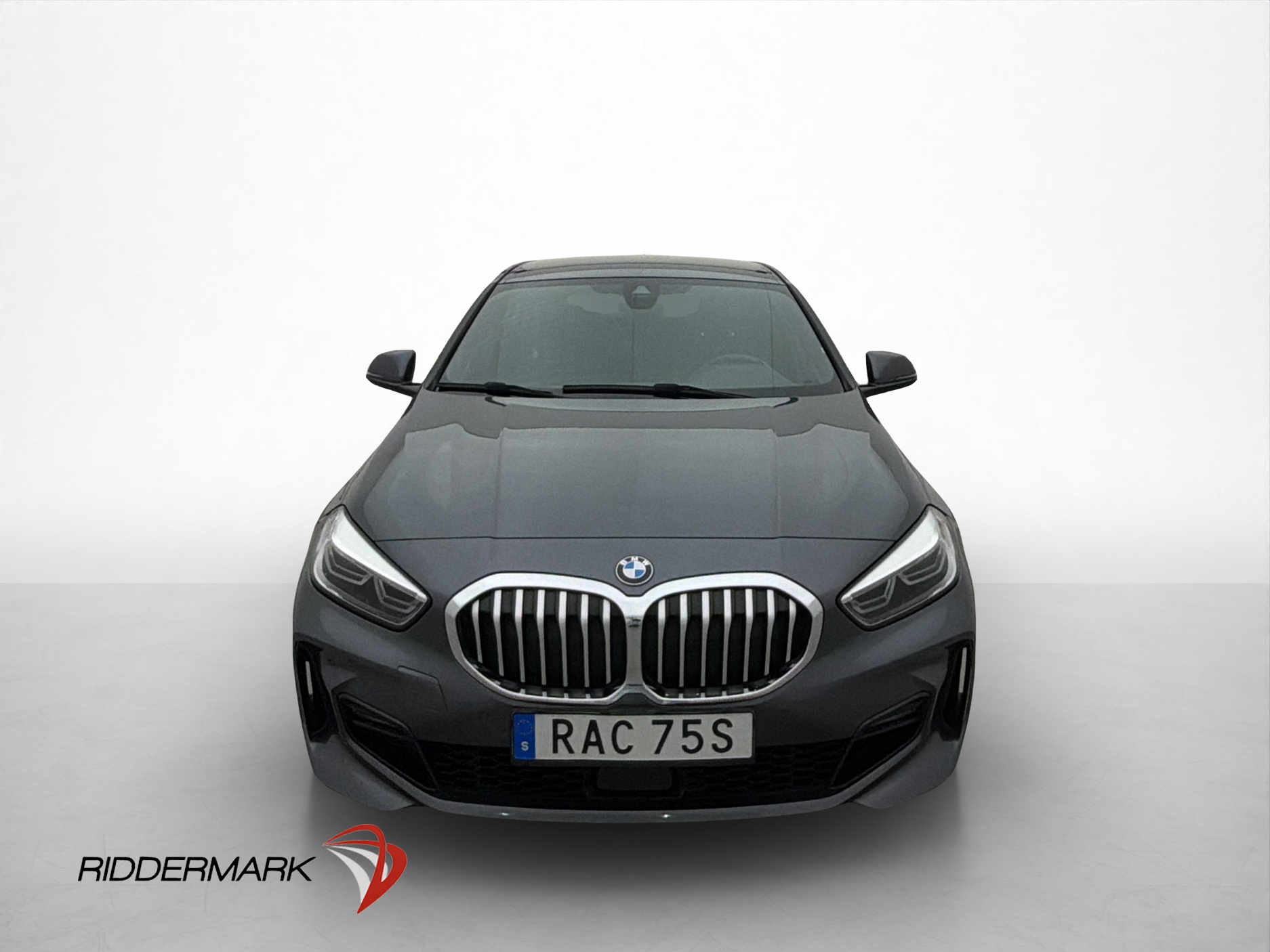 Bmw 118i 2020 - miniatyr 3