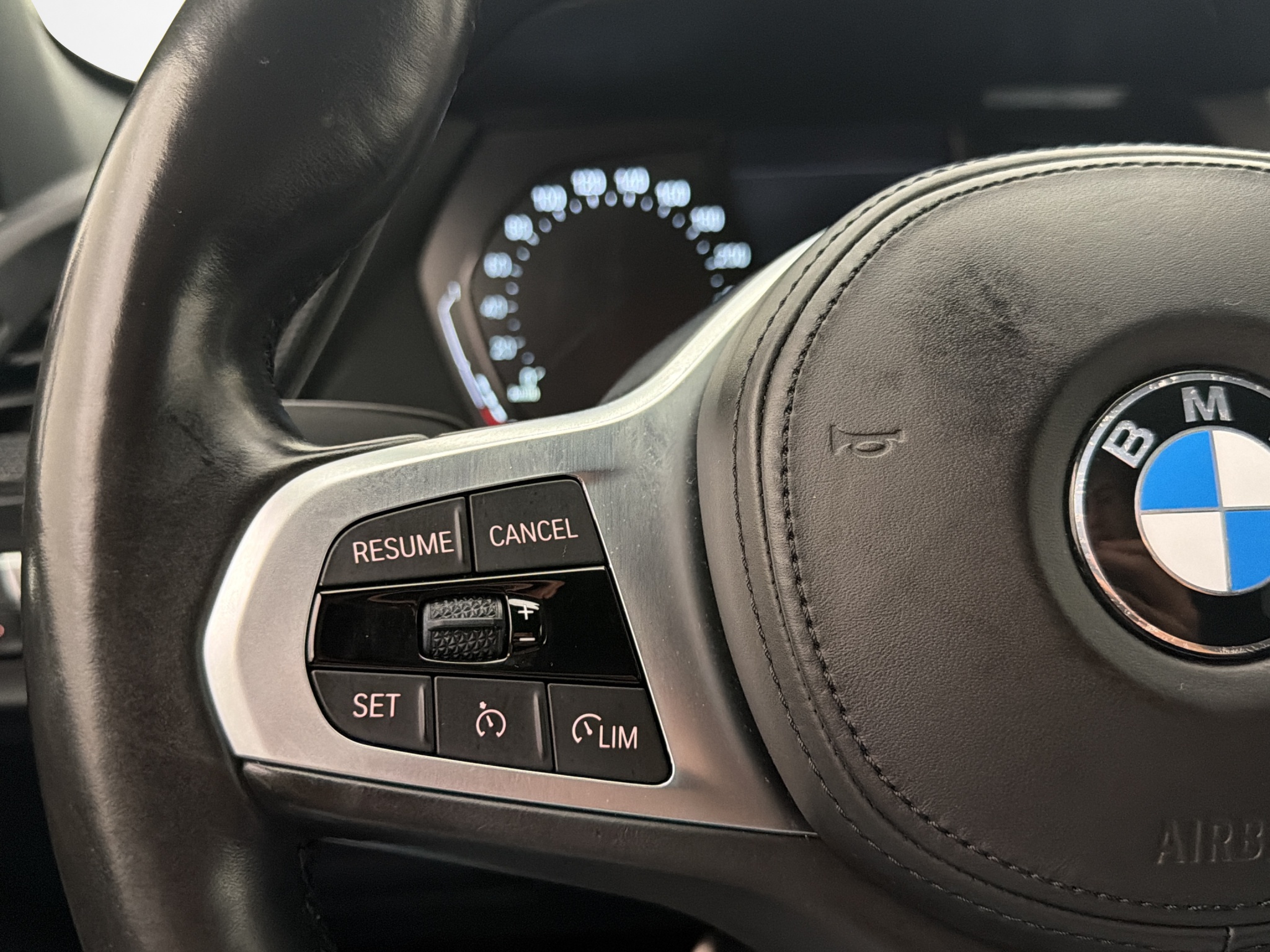 Bmw 118i 2020 - miniatyr 10