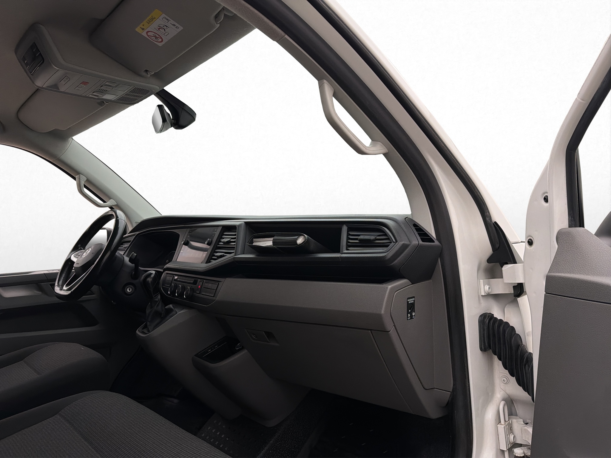 Volkswagen Transporter 2020 - miniatyr 29
