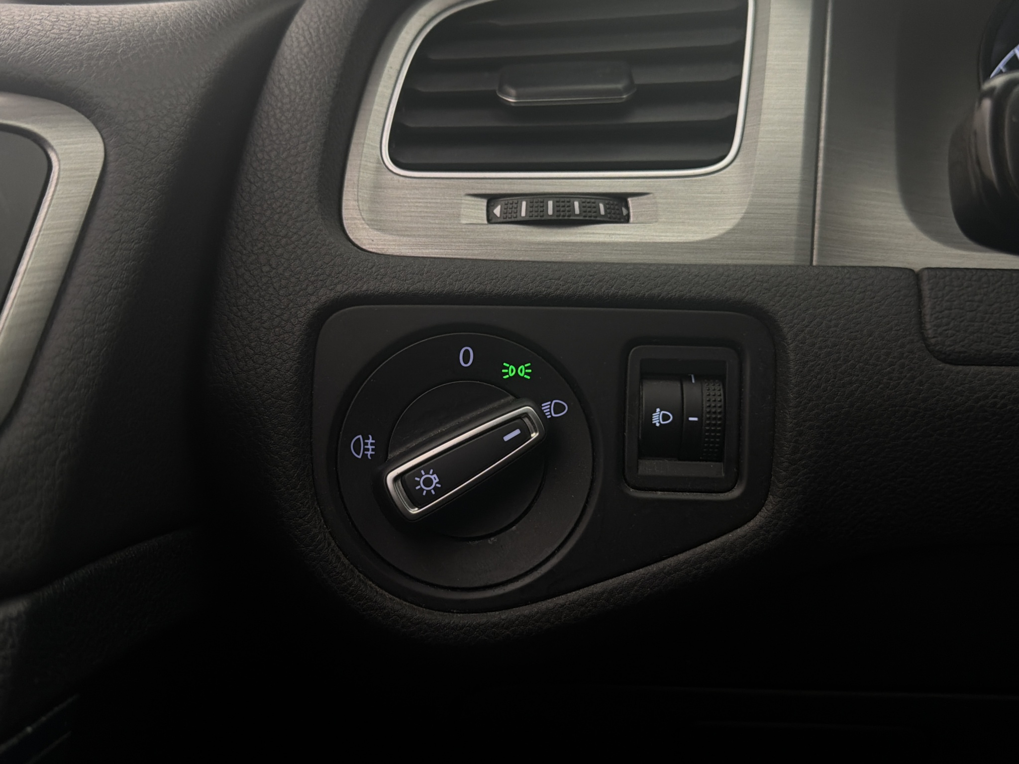 Volkswagen Golf 2015 - miniatyr 10