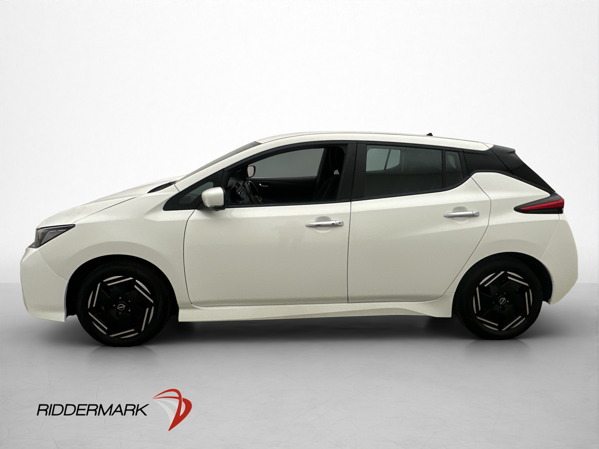 Nissan Leaf 2023 - miniatyr 15