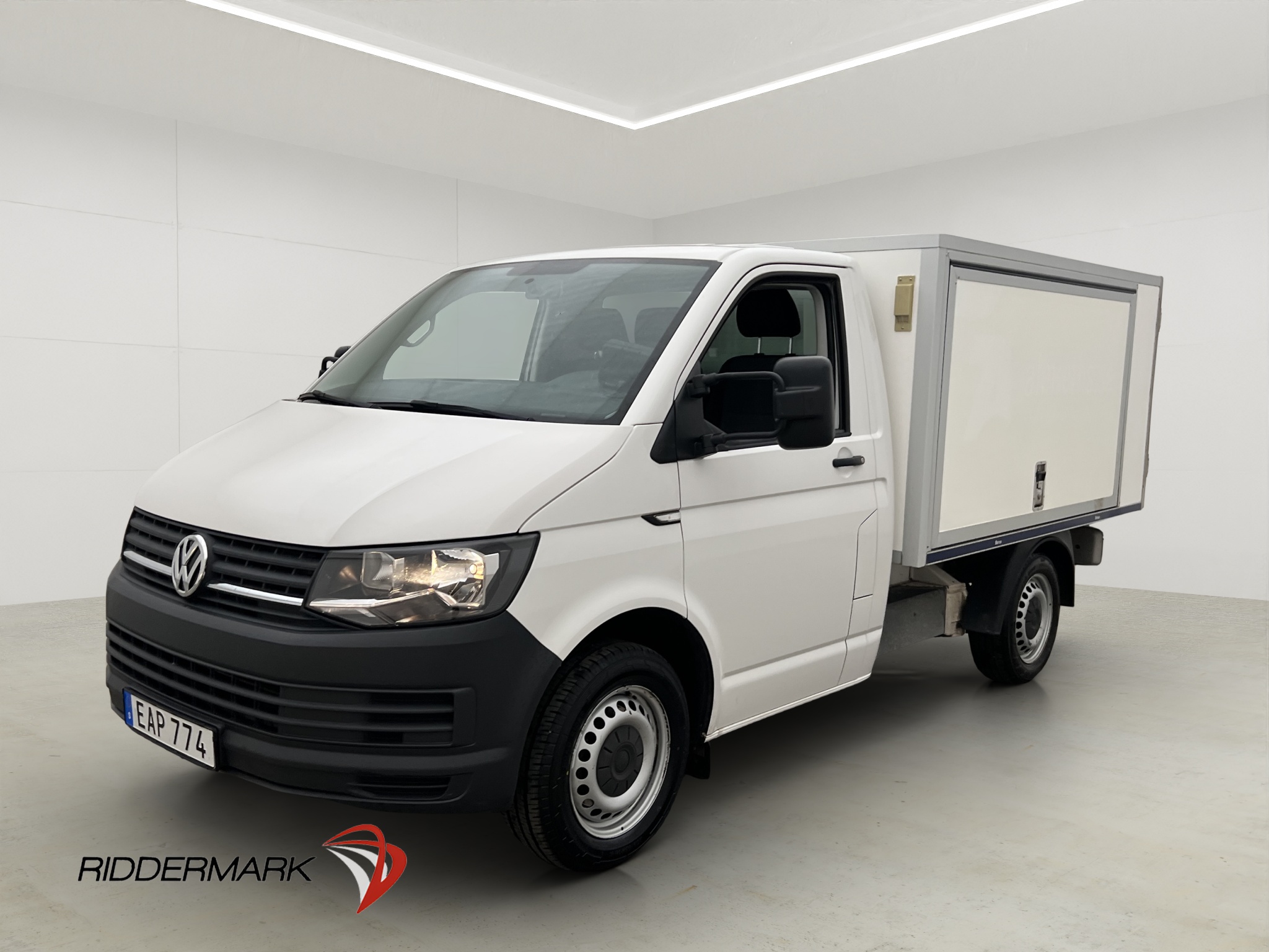 Volkswagen Transporter 2017 - bild 1 av 30