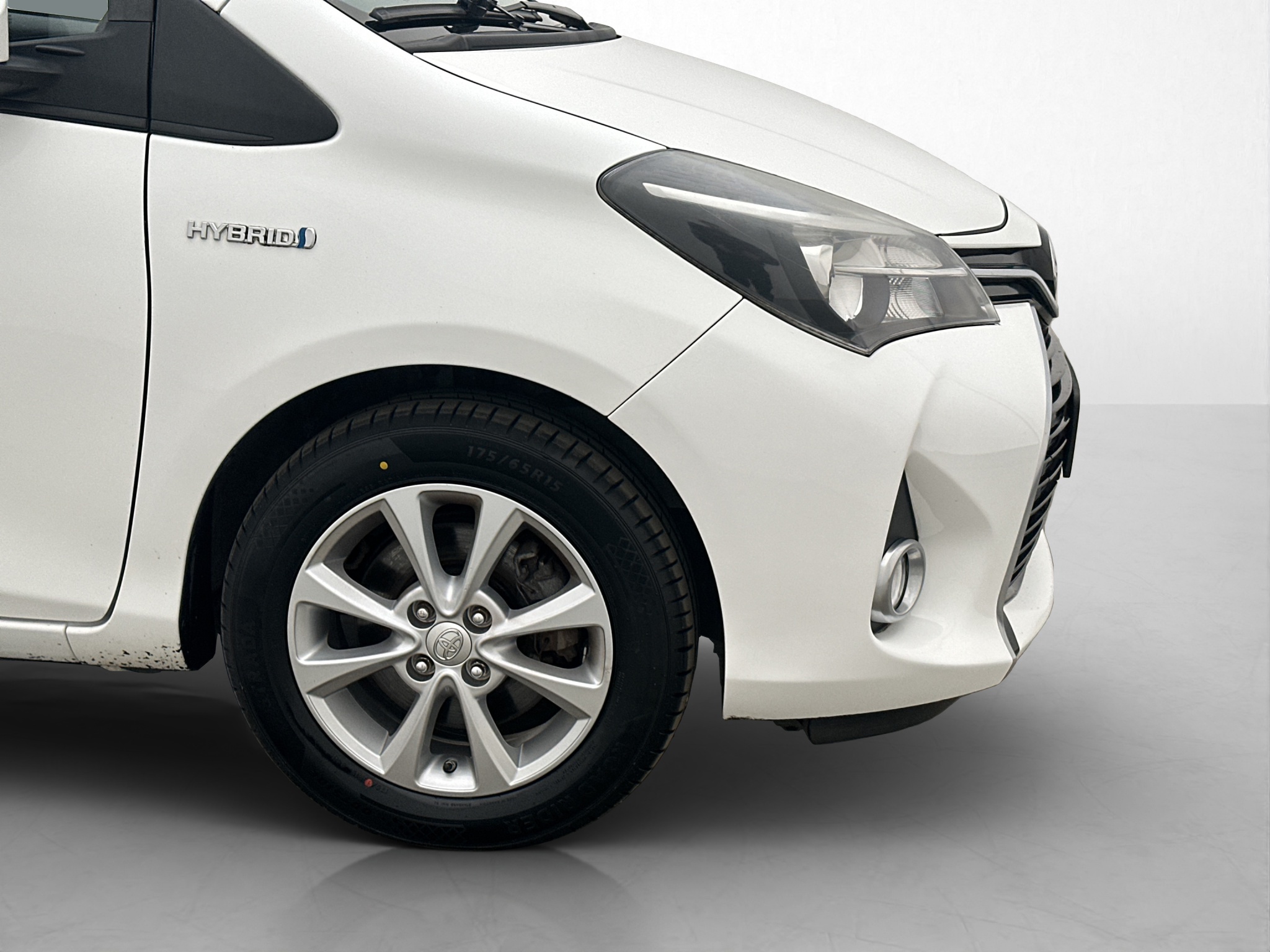 Toyota Yaris 2015 - miniatyr 27