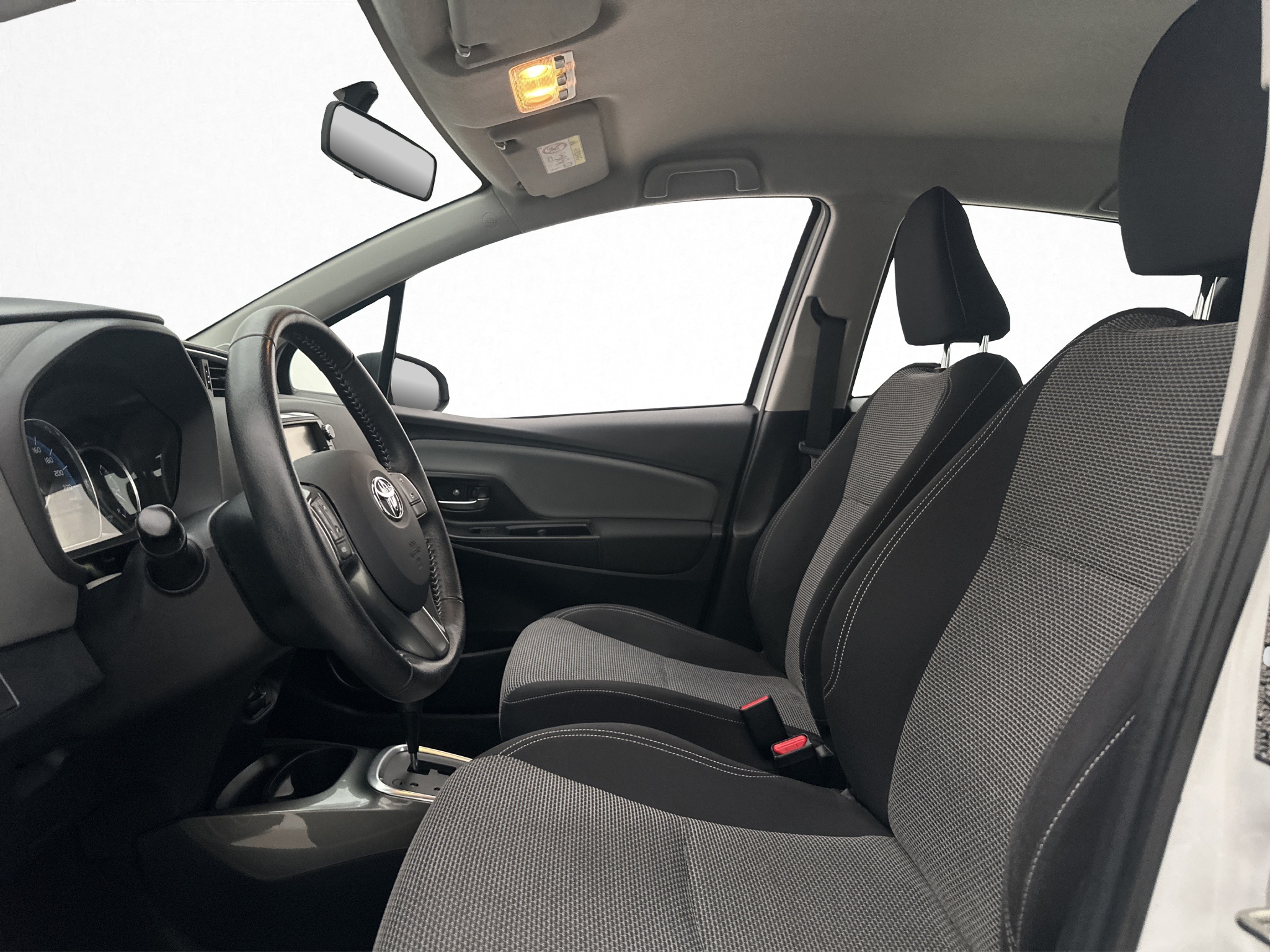 Toyota Yaris 2015 - miniatyr 4