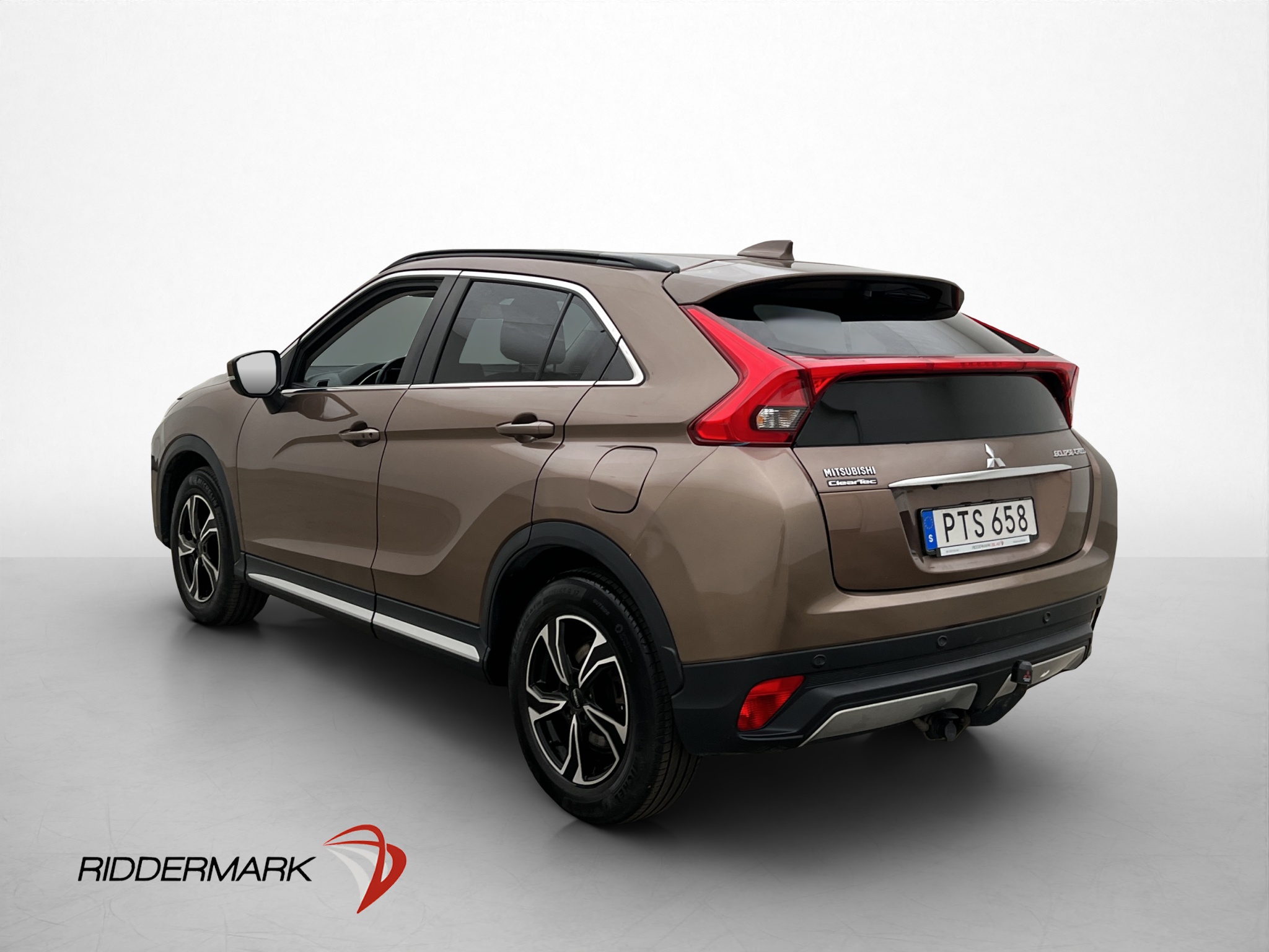 Mitsubishi Eclipse Cross 2018 - miniatyr 9