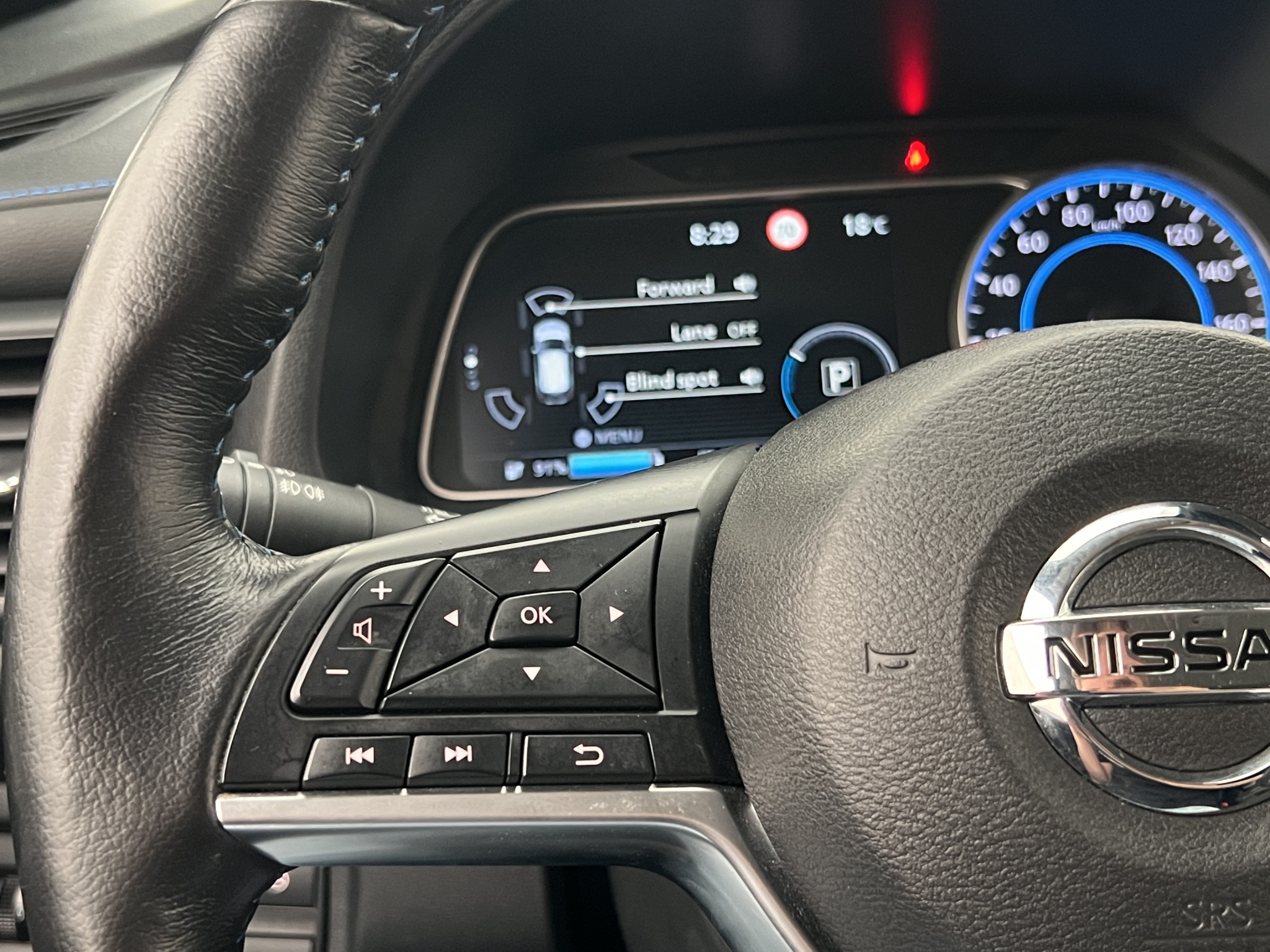 Nissan Leaf 2020 - miniatyr 22