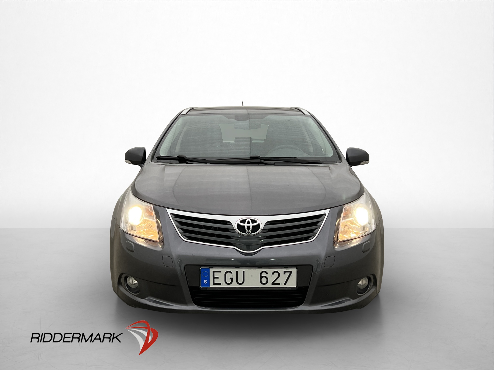 Toyota Avensis 2010 - miniatyr 3