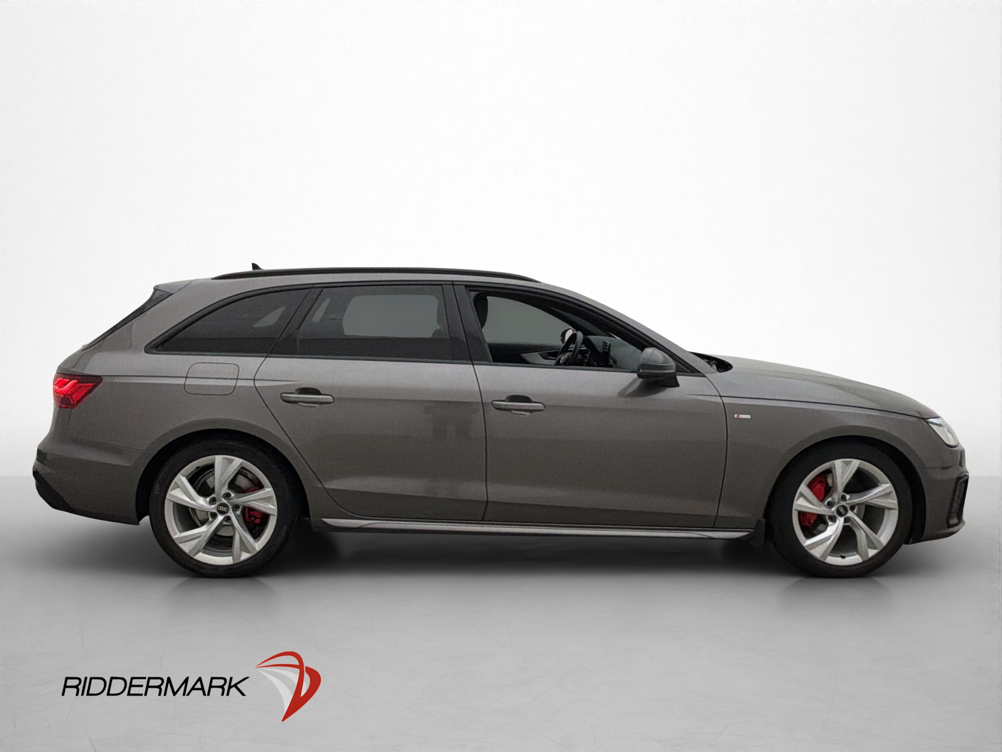 Audi A4 2021 - miniatyr 15