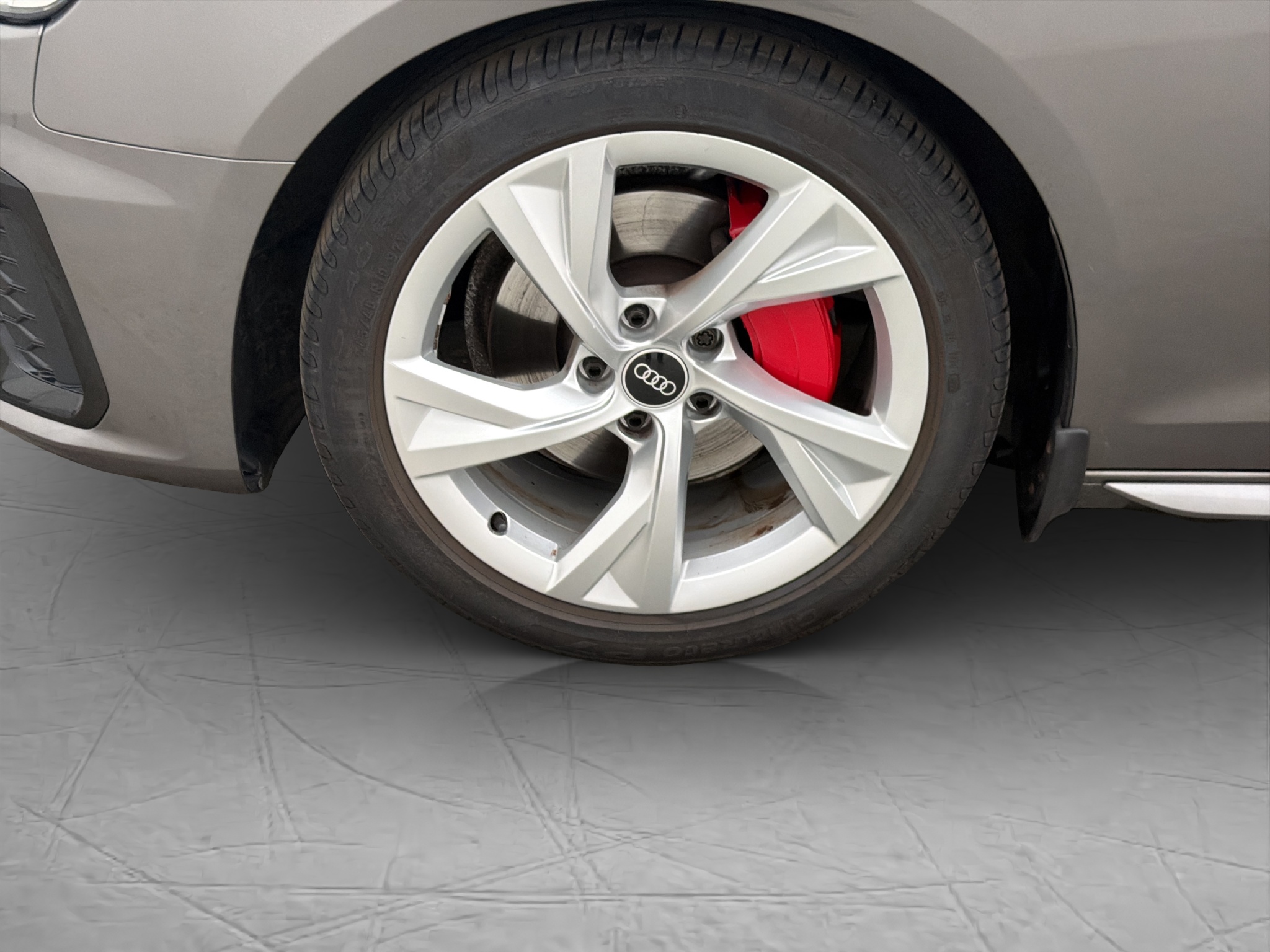 Audi A4 2021 - miniatyr 32