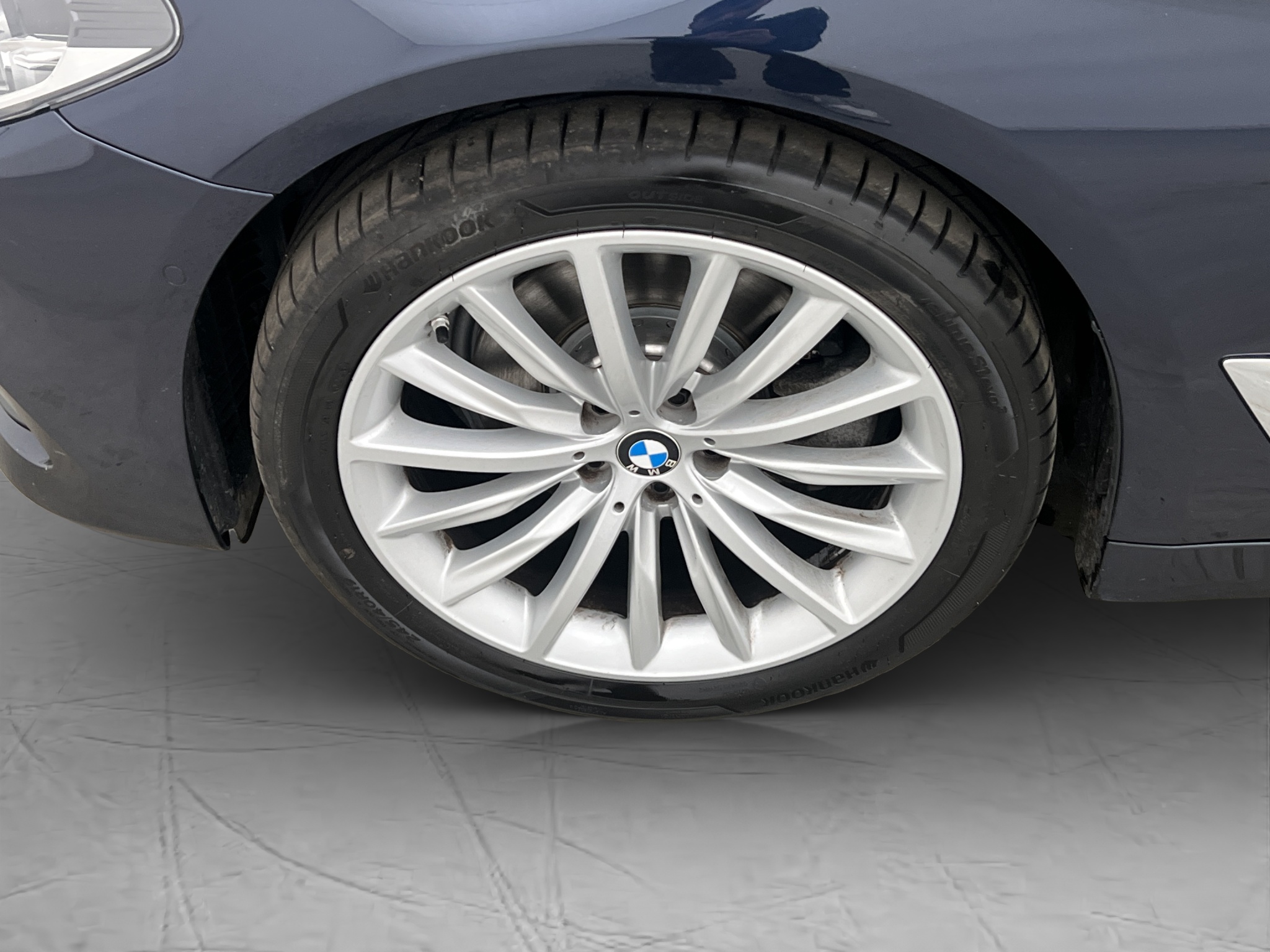 Bmw 520 2017 - miniatyr 33