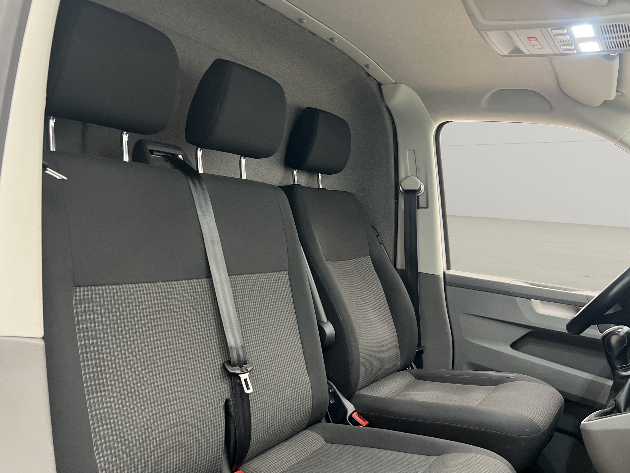 Volkswagen Transporter 2020 - miniatyr 30
