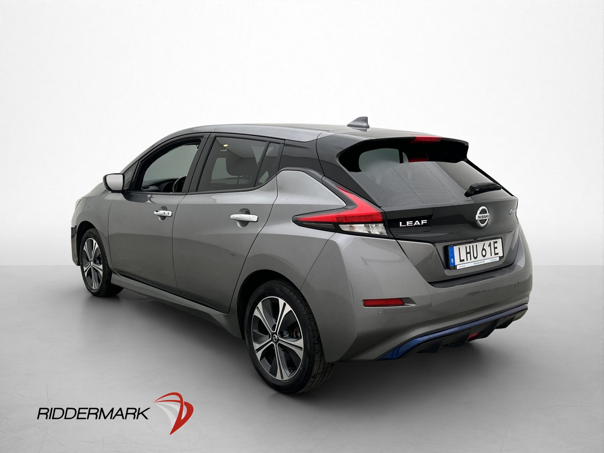 Nissan Leaf 2020 - miniatyr 9