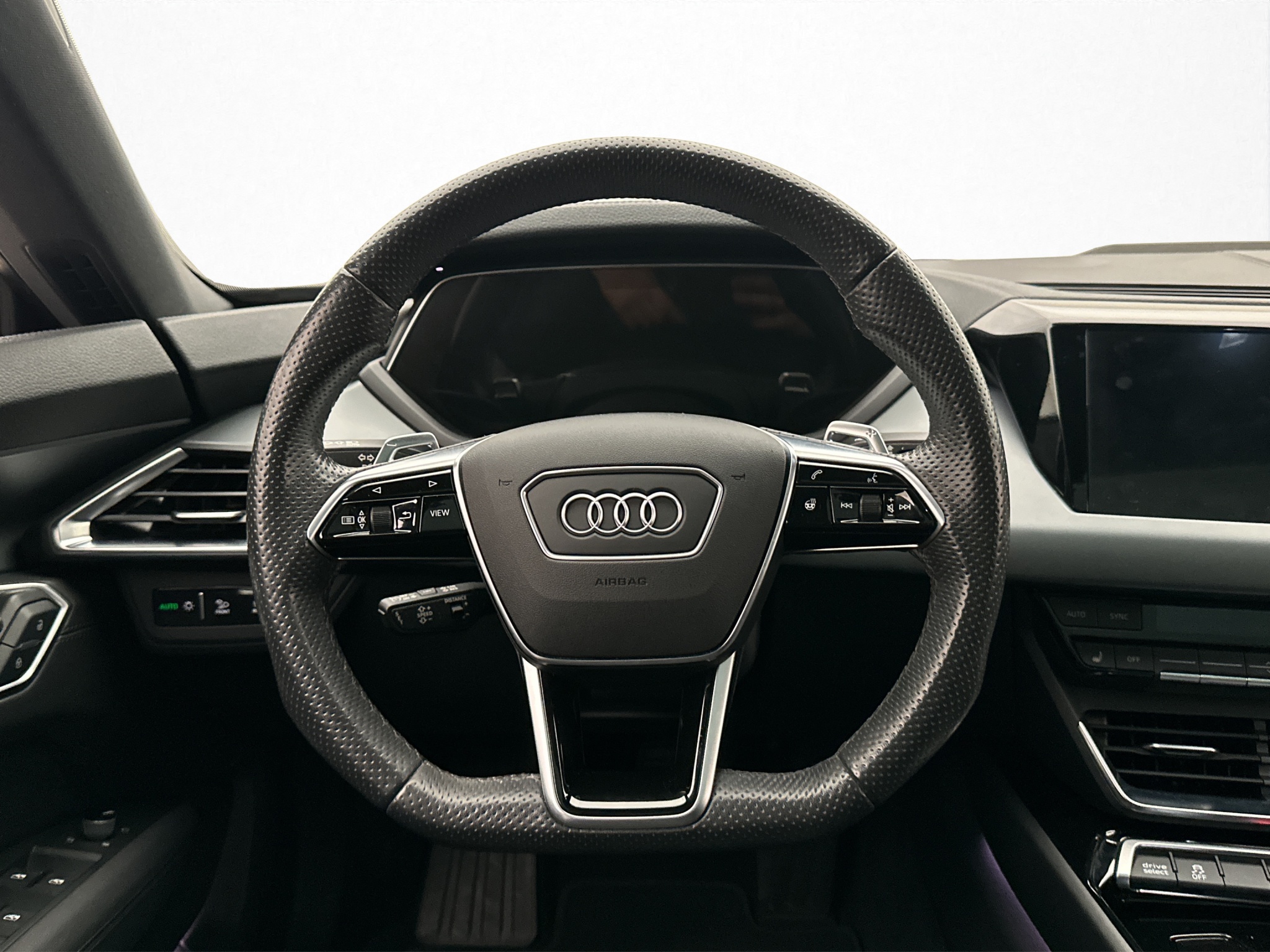 Audi e-tron GT 2022 - miniatyr 12
