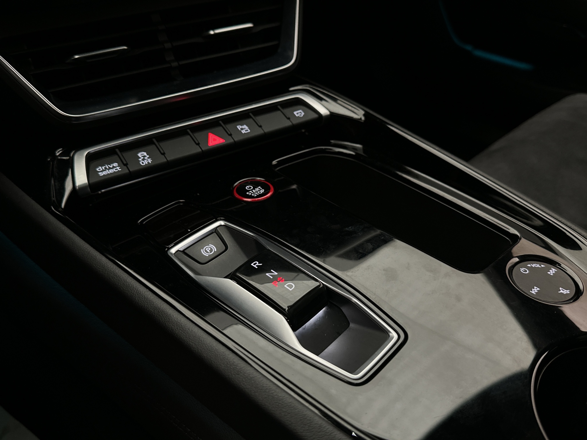 Audi e-tron GT 2022 - miniatyr 28