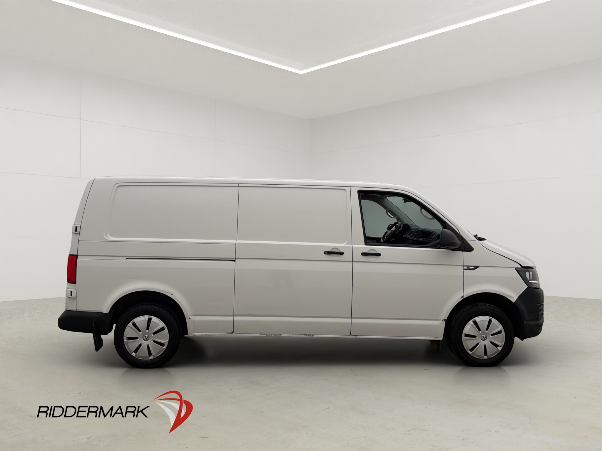 Volkswagen Transporter 2019 - miniatyr 3