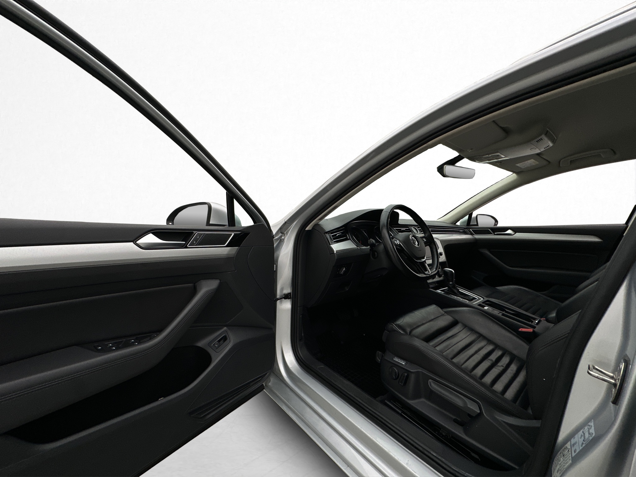 Volkswagen Passat 2015 - miniatyr 4