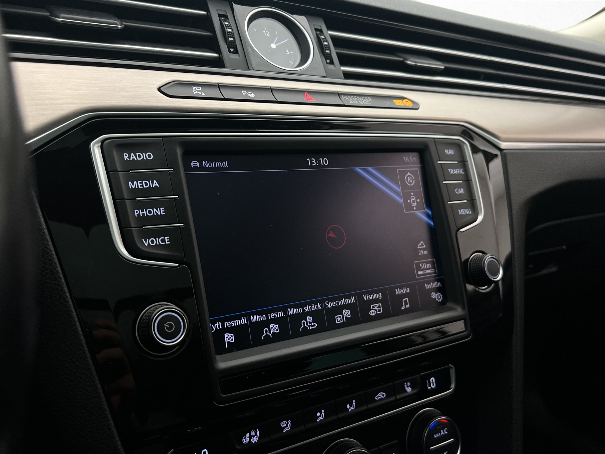 Volkswagen Passat 2016 - miniatyr 22