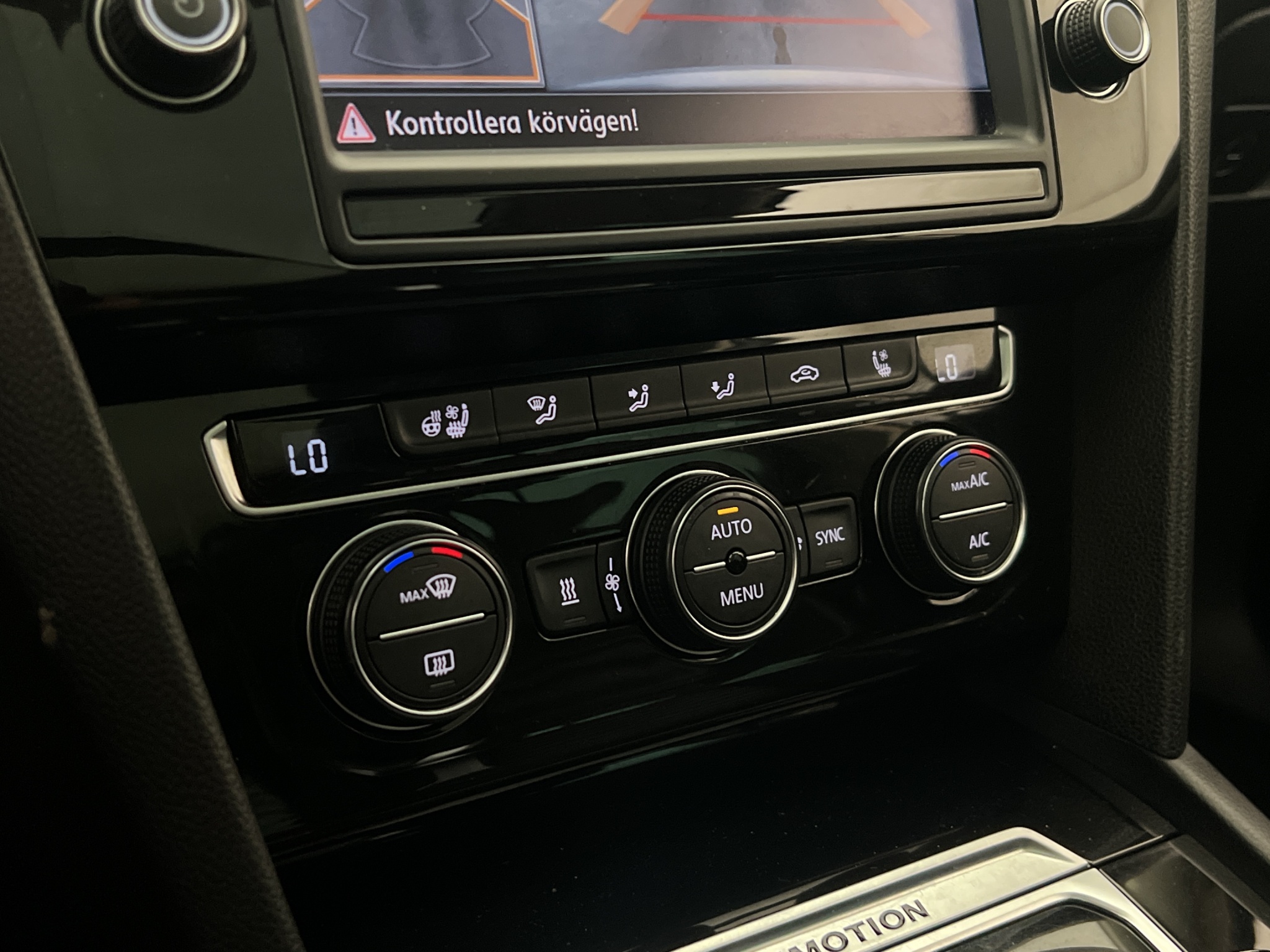 Volkswagen Passat 2016 - miniatyr 24