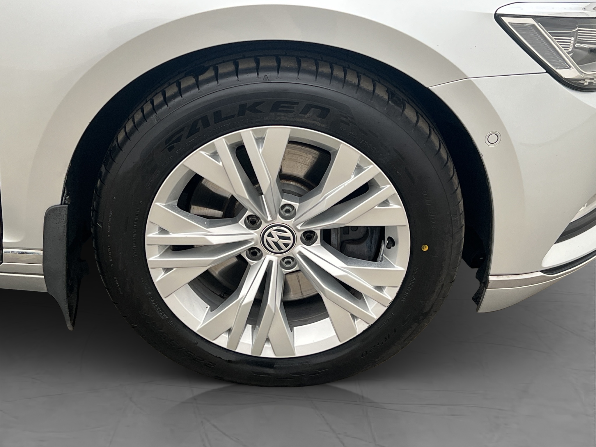 Volkswagen Passat 2016 - miniatyr 34