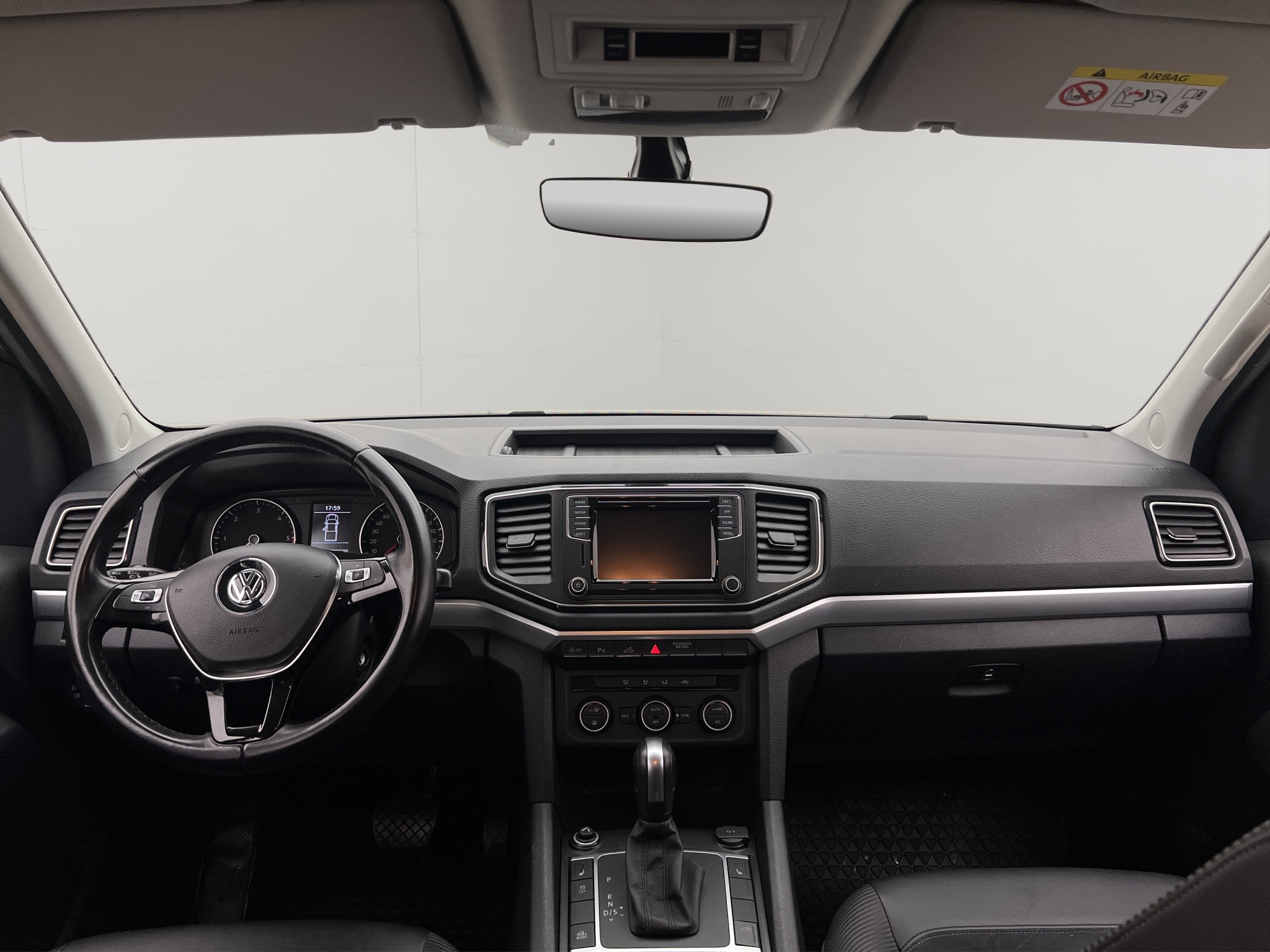 Volkswagen Amarok 2019 - miniatyr 14