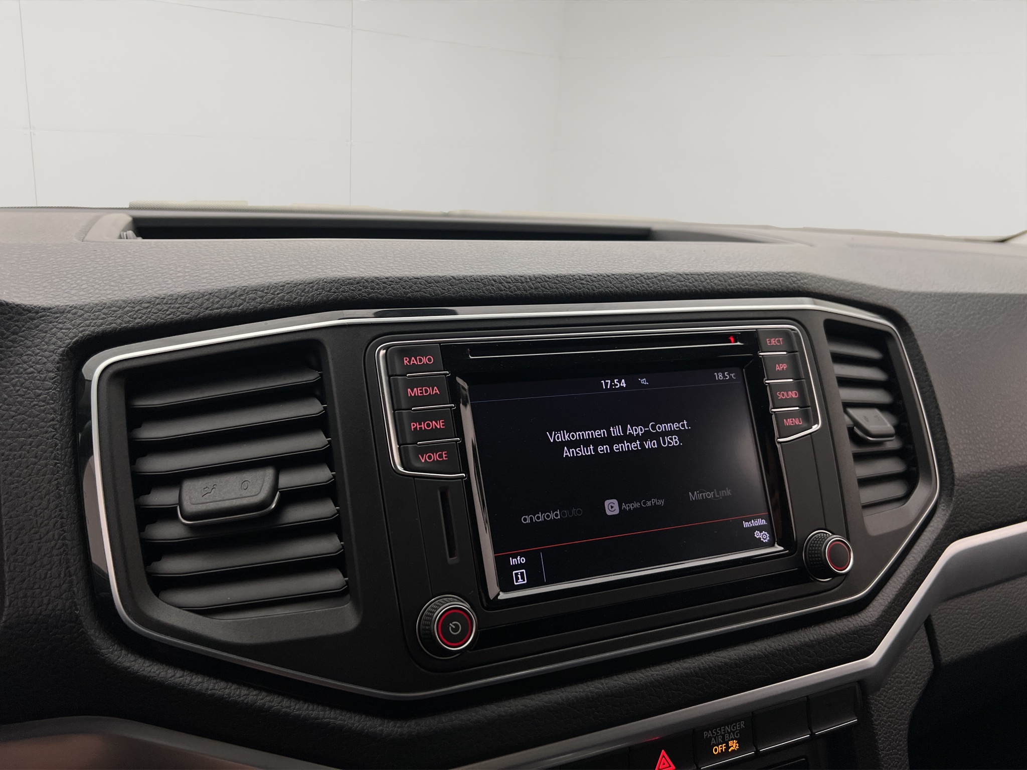 Volkswagen Amarok 2019 - miniatyr 22