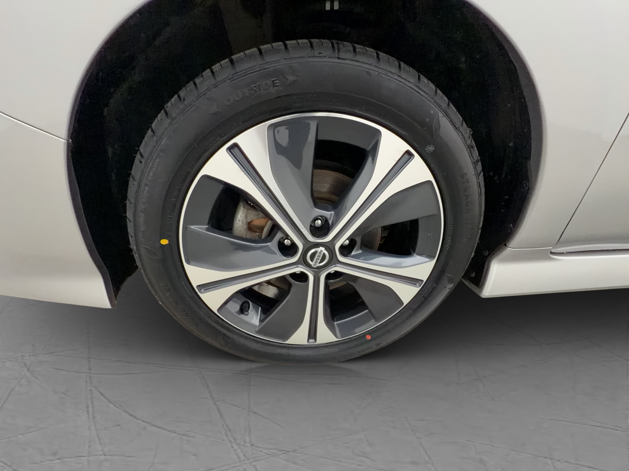 Nissan Leaf 2022 - miniatyr 27