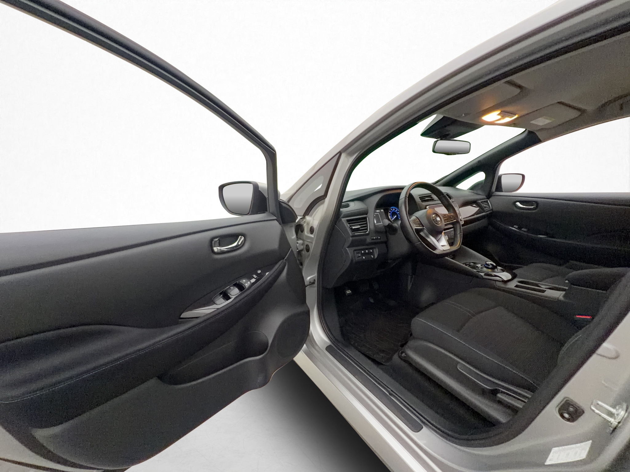 Nissan Leaf 2022 - miniatyr 4