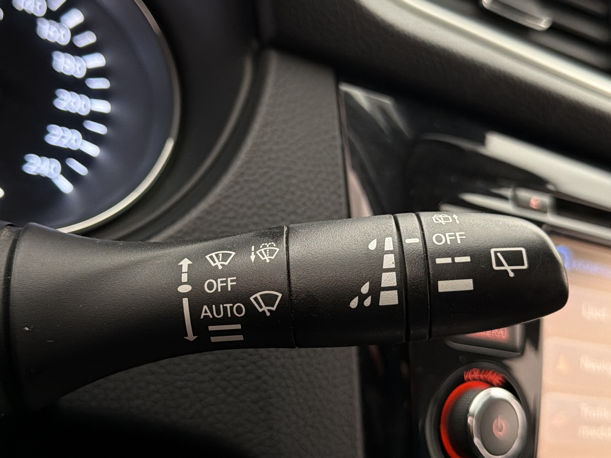 Nissan Qashqai 2016 - miniatyr 17