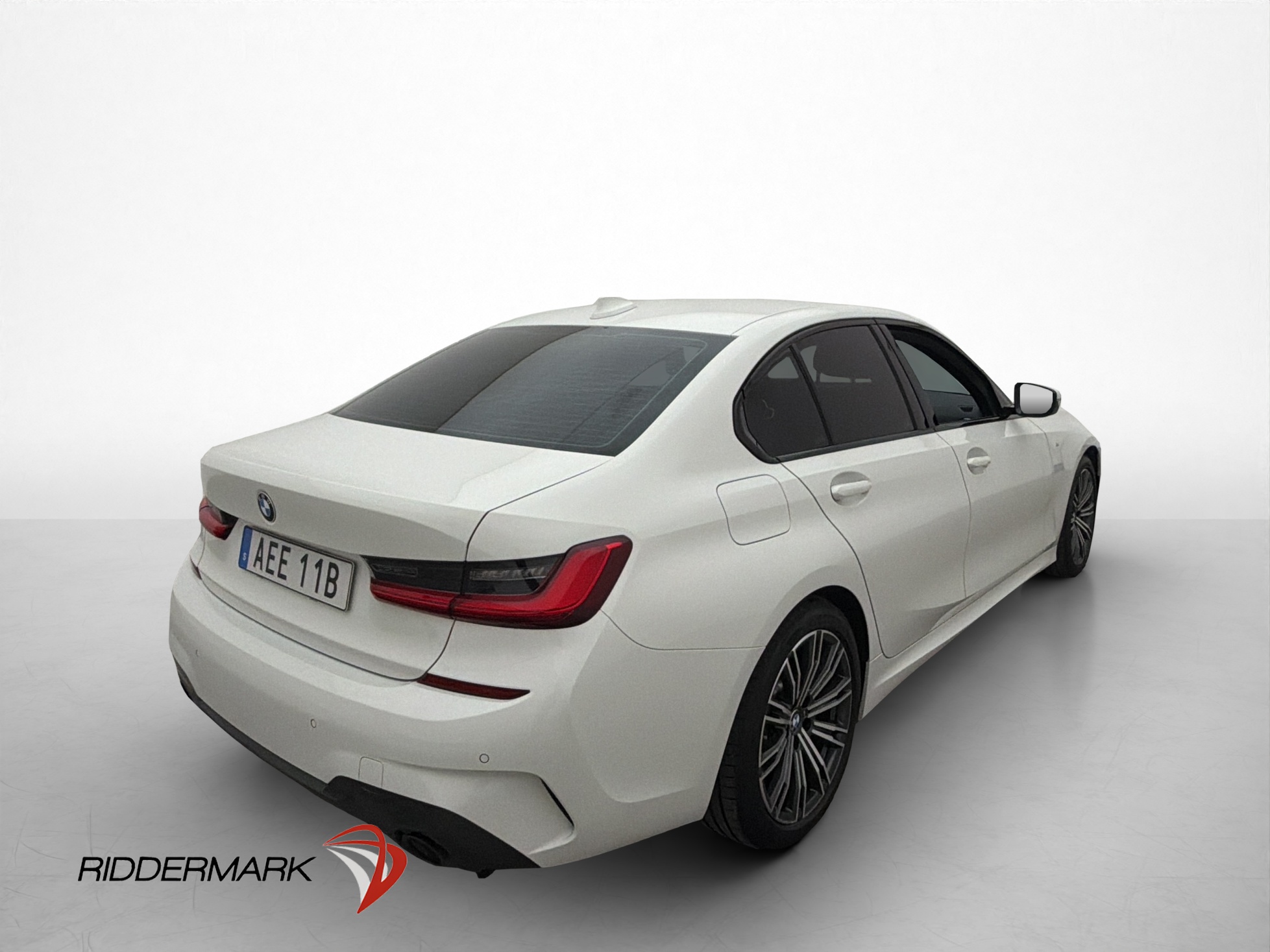 Bmw 330i 2020 - miniatyr 13