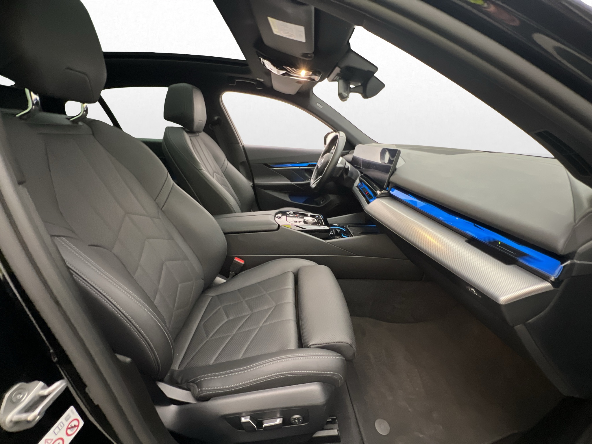 Bmw i5 2024 - miniatyr 30