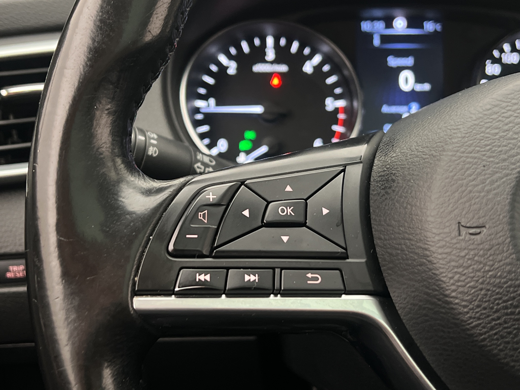 Nissan Qashqai 2018 - miniatyr 16