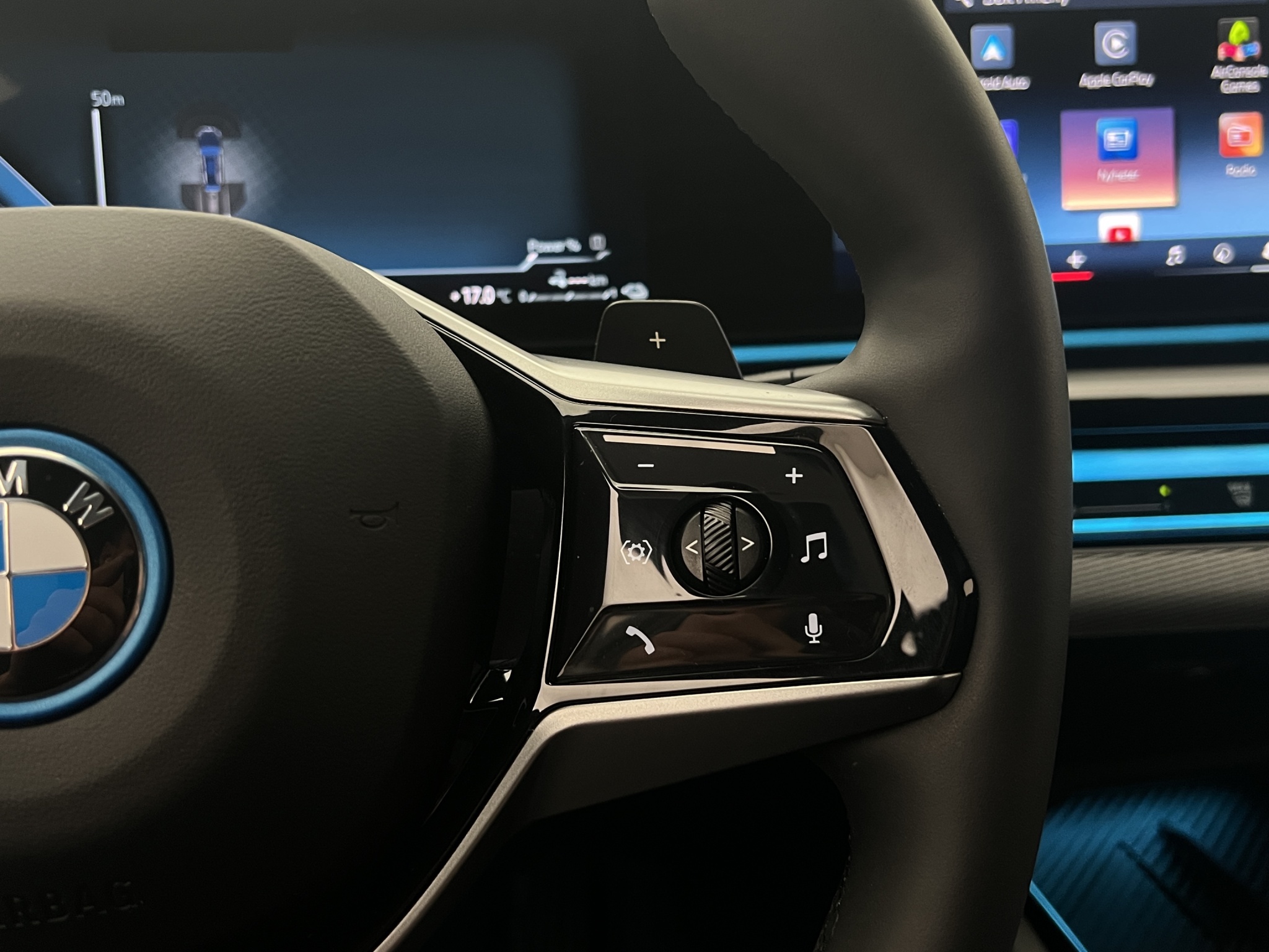 Bmw 530e 2026 - miniatyr 18