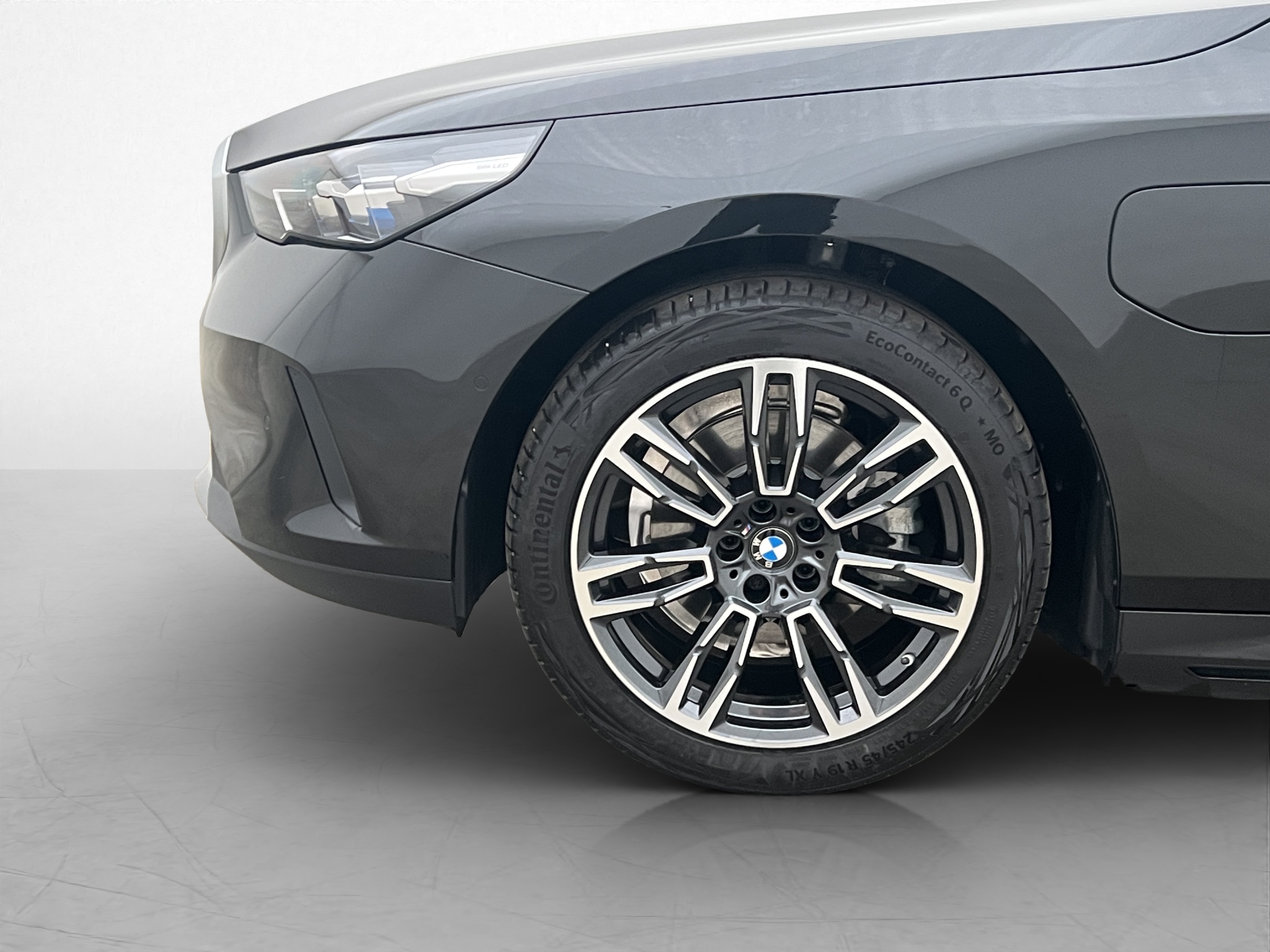 Bmw 530e 2026 - miniatyr 32