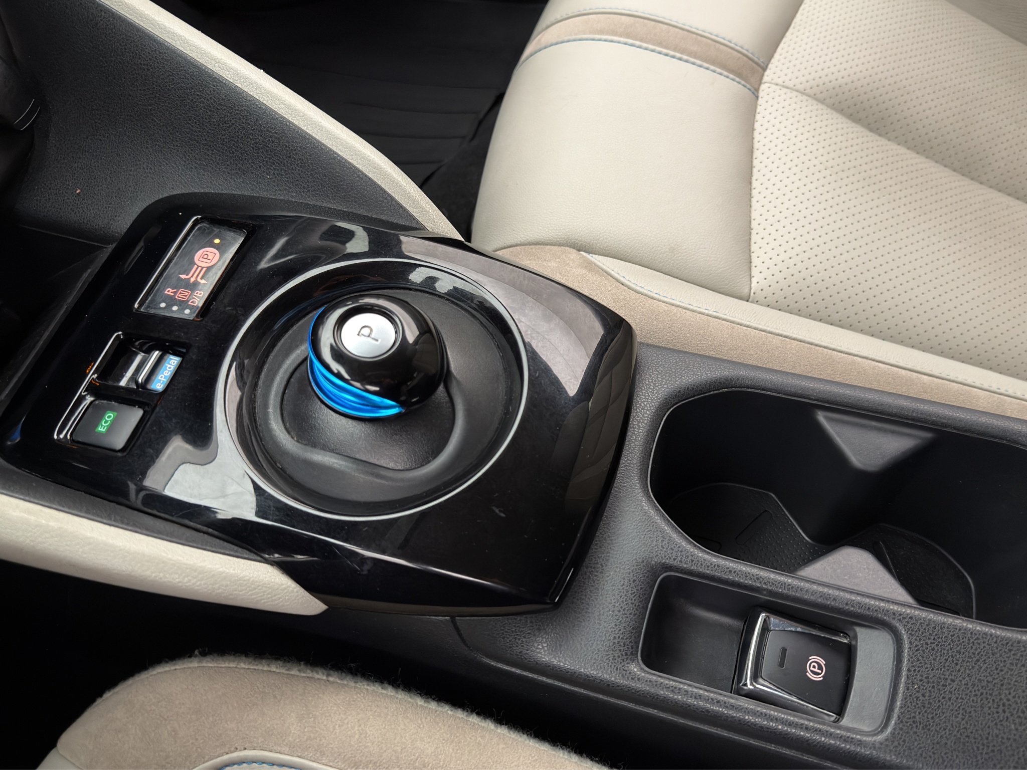 Nissan Leaf 2020 - miniatyr 15