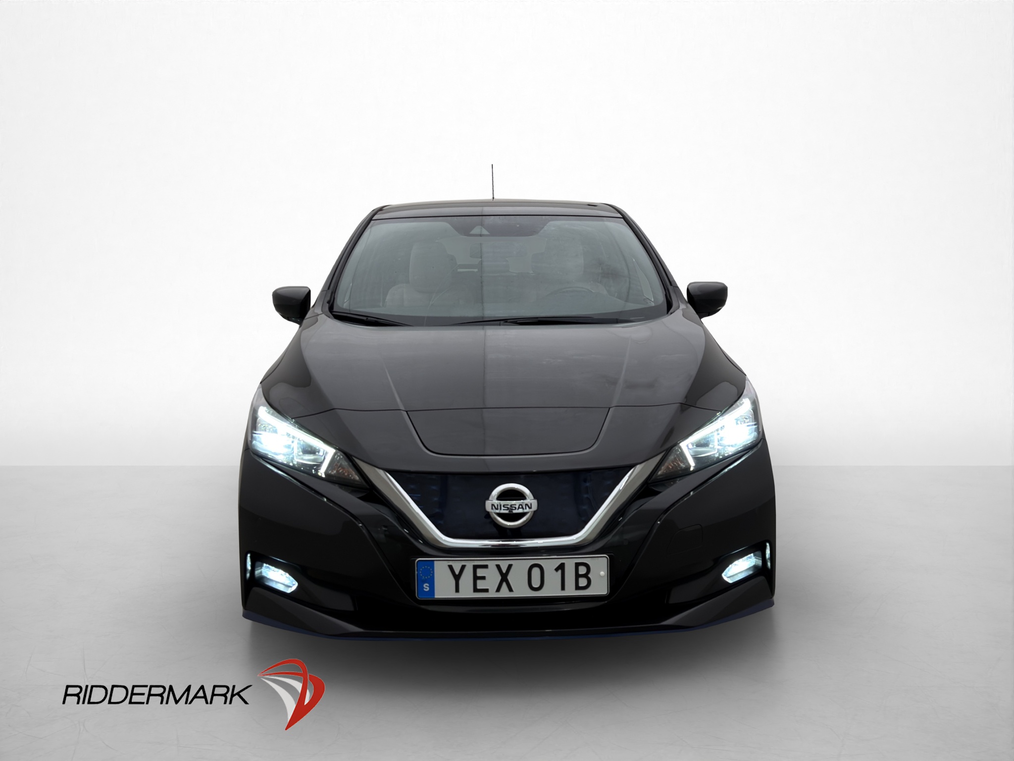 Nissan Leaf 2020 - miniatyr 3