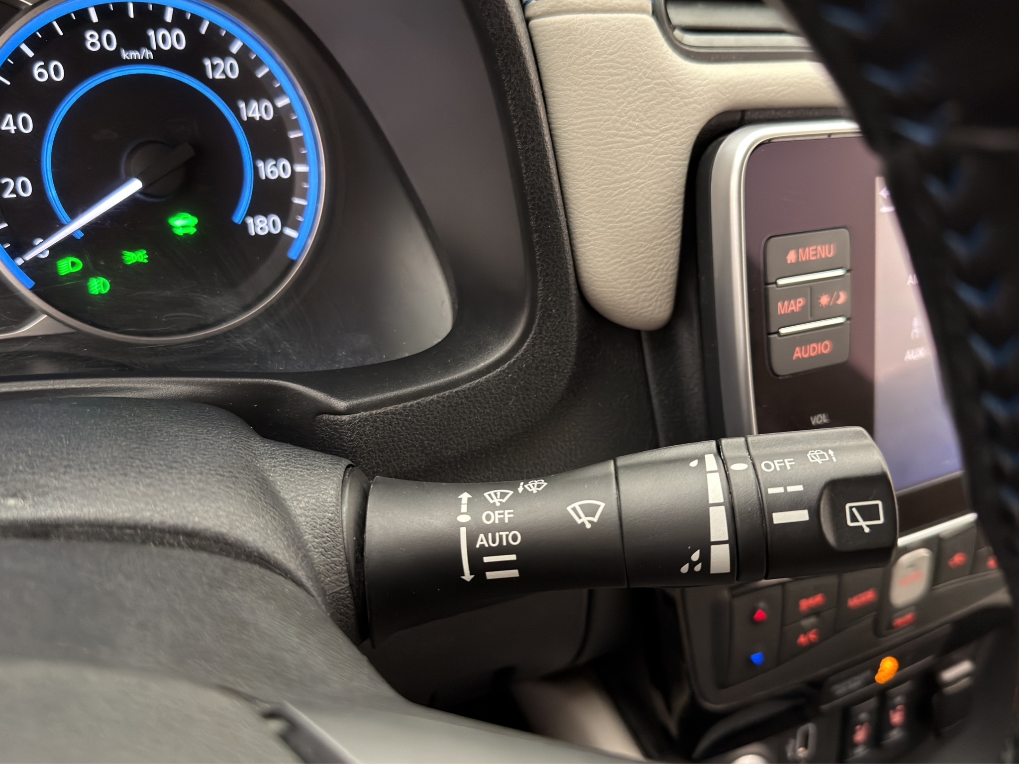 Nissan Leaf 2020 - miniatyr 23