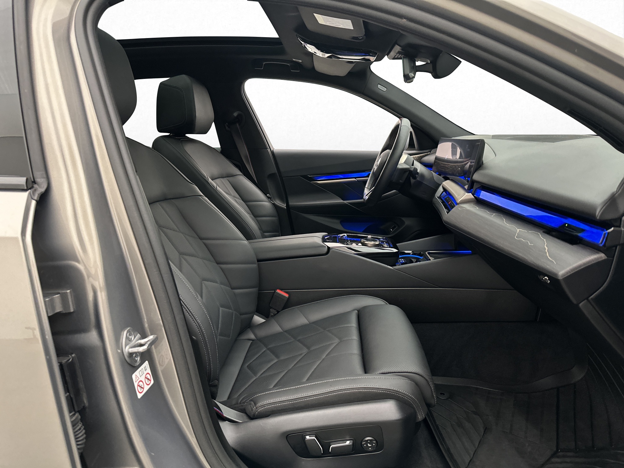 Bmw i5 2024 - miniatyr 33