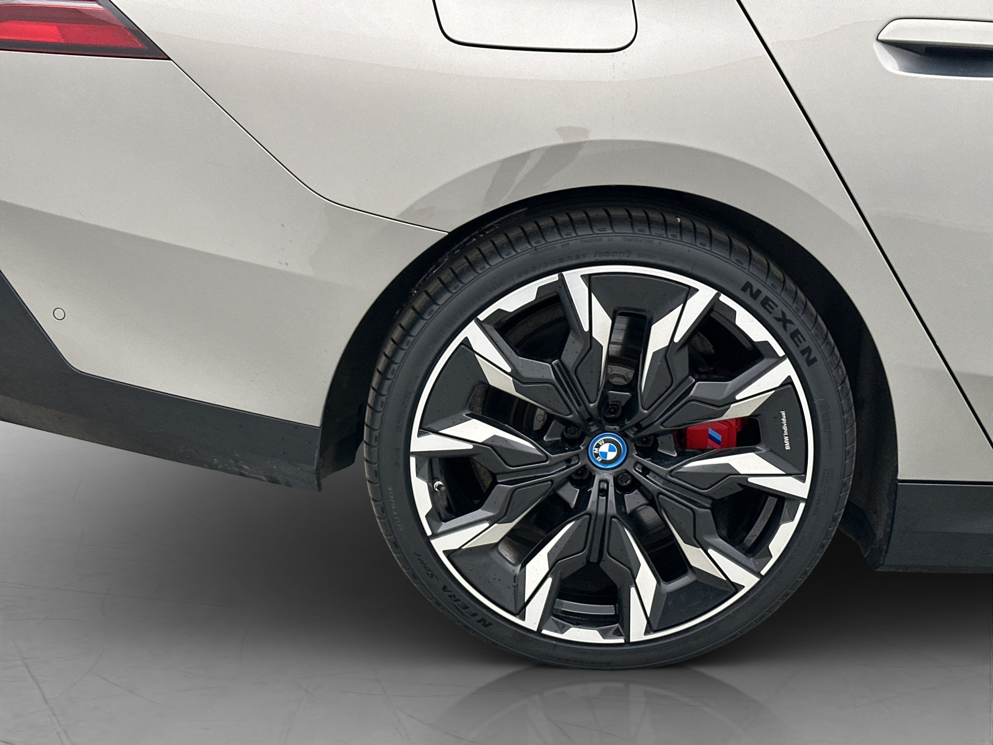 Bmw i5 2024 - miniatyr 42